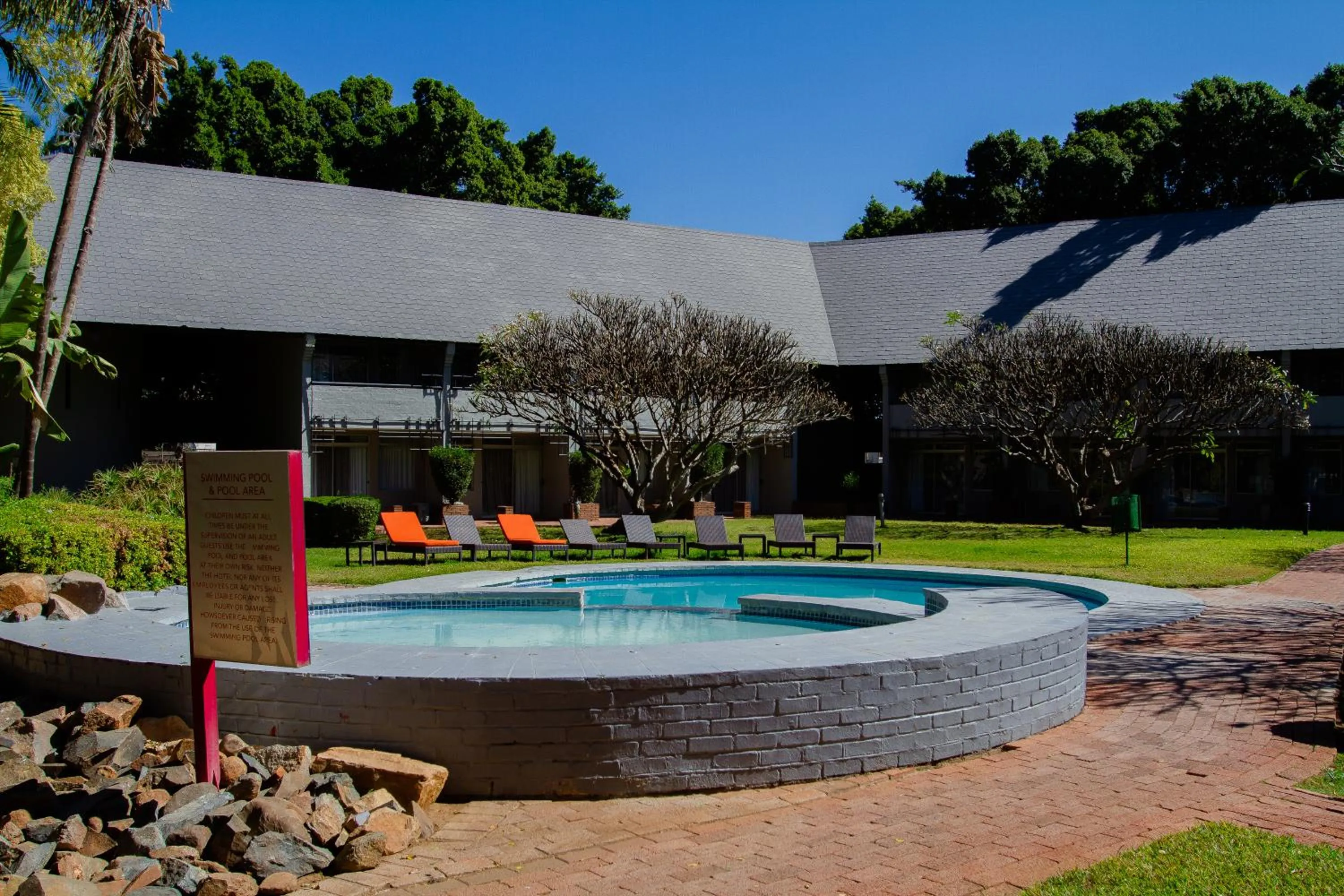 Cresta Thapama Hotel