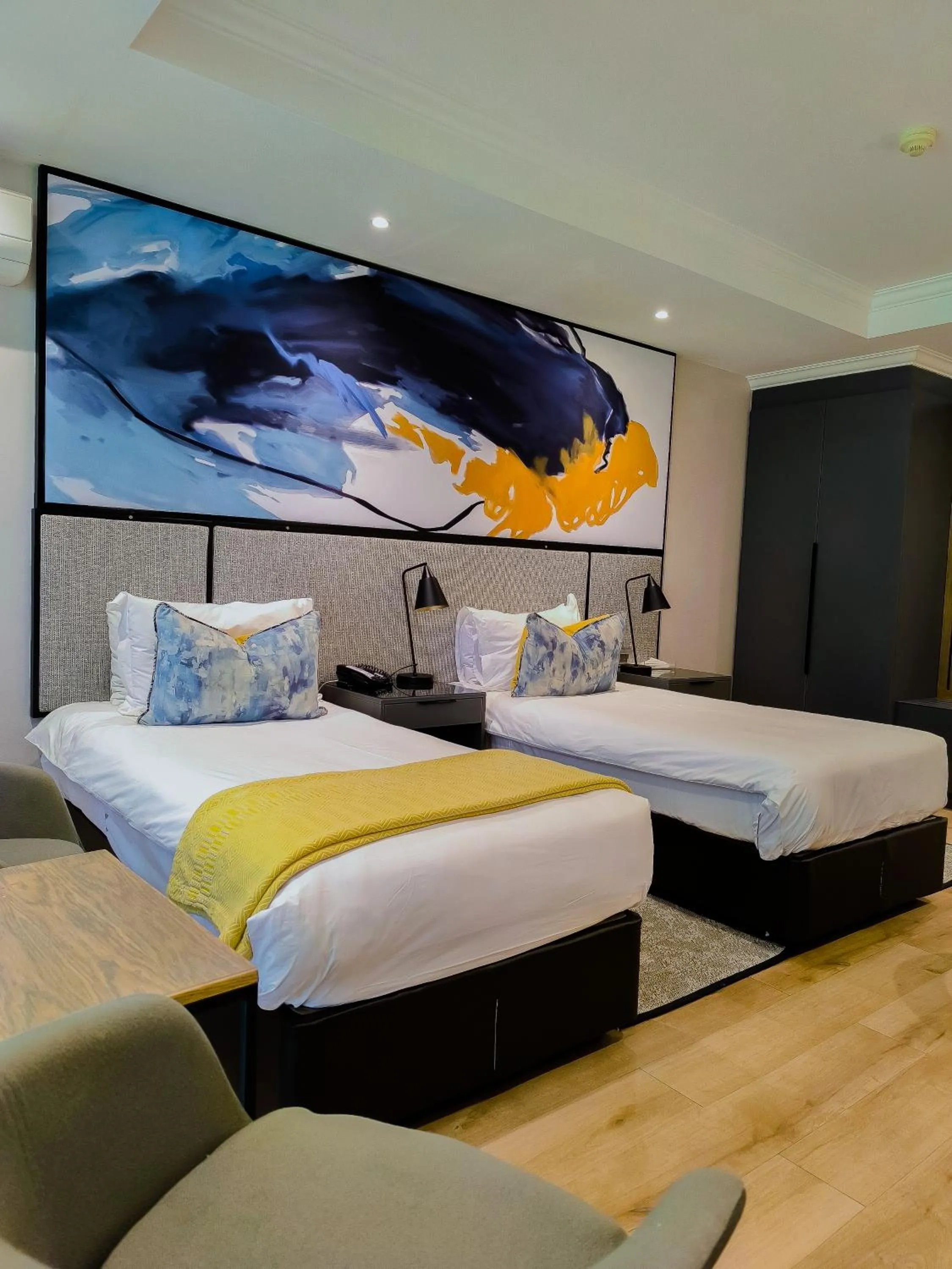 Bed in Cresta Thapama Hotel