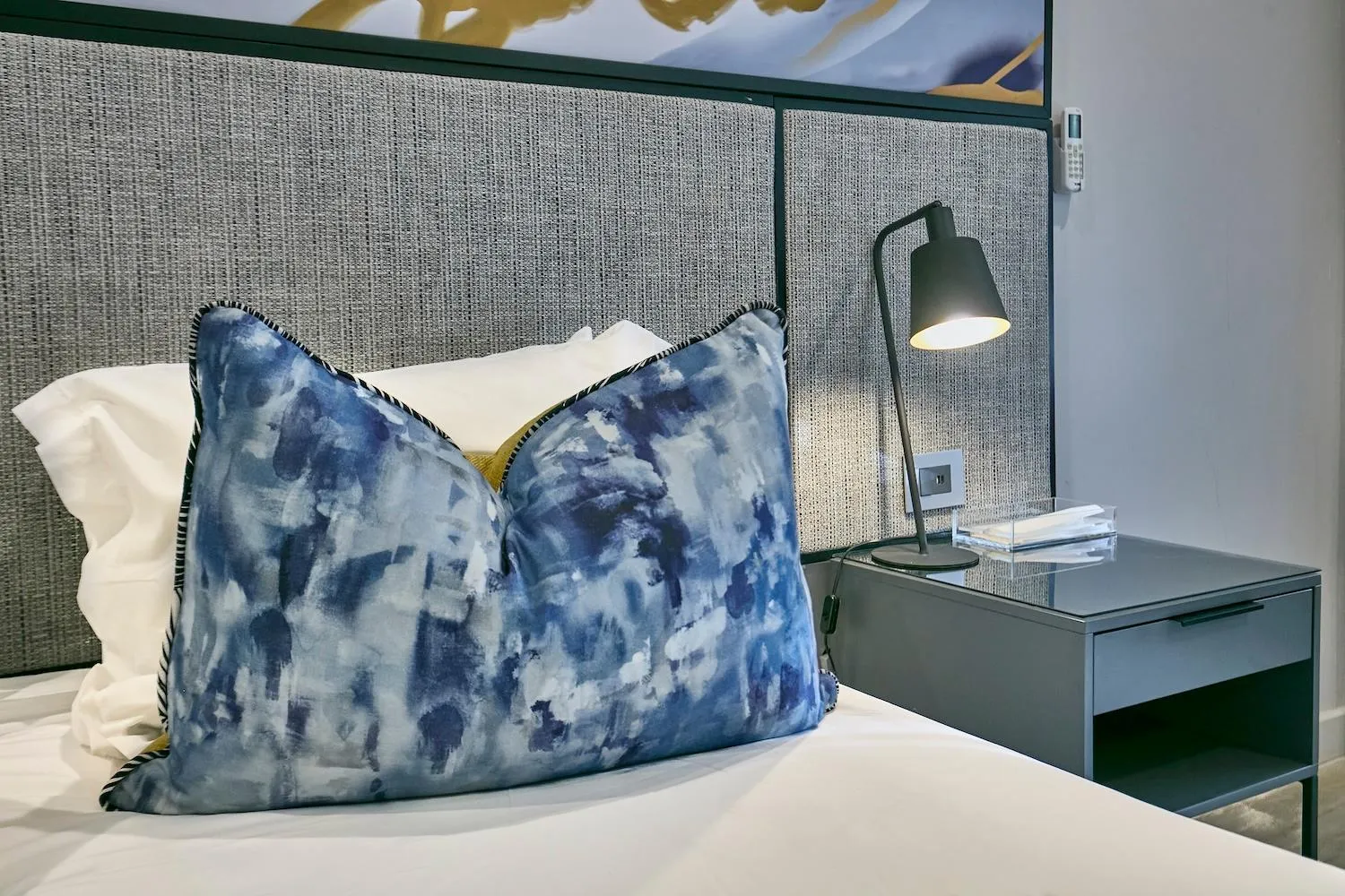 Photo of the whole room, Bed in Cresta Thapama Hotel