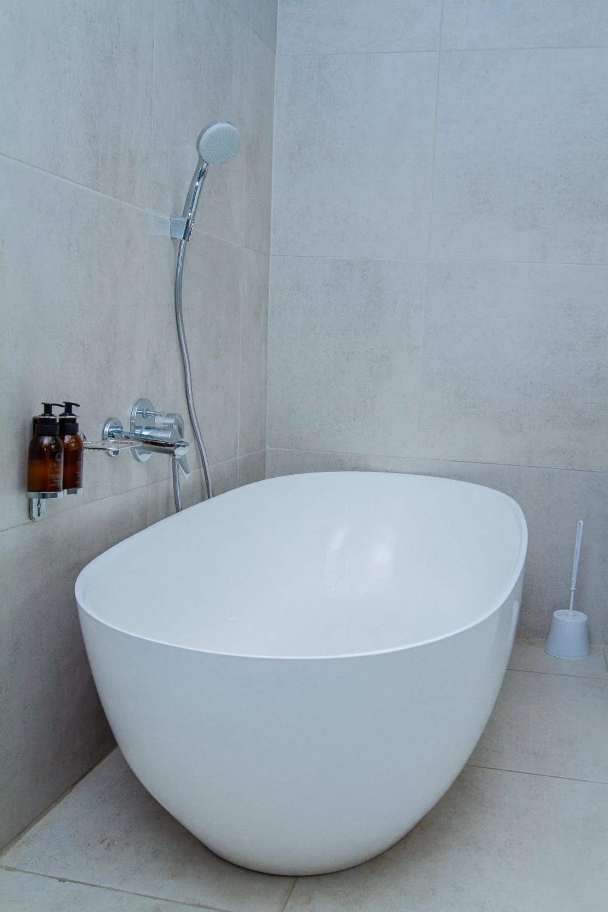 Bathroom in Cresta Thapama Hotel