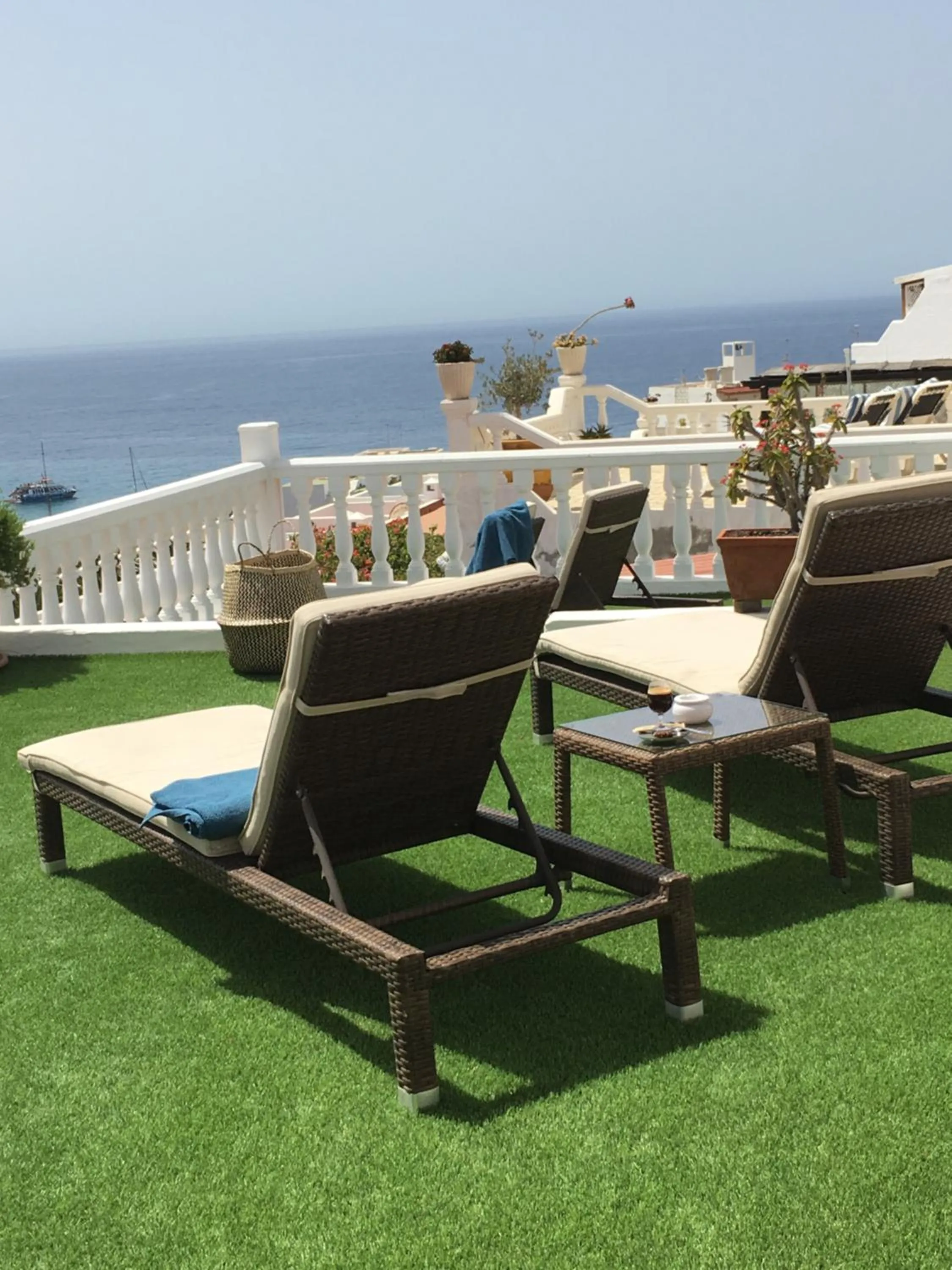 Sea view in Apartamentos Alberto