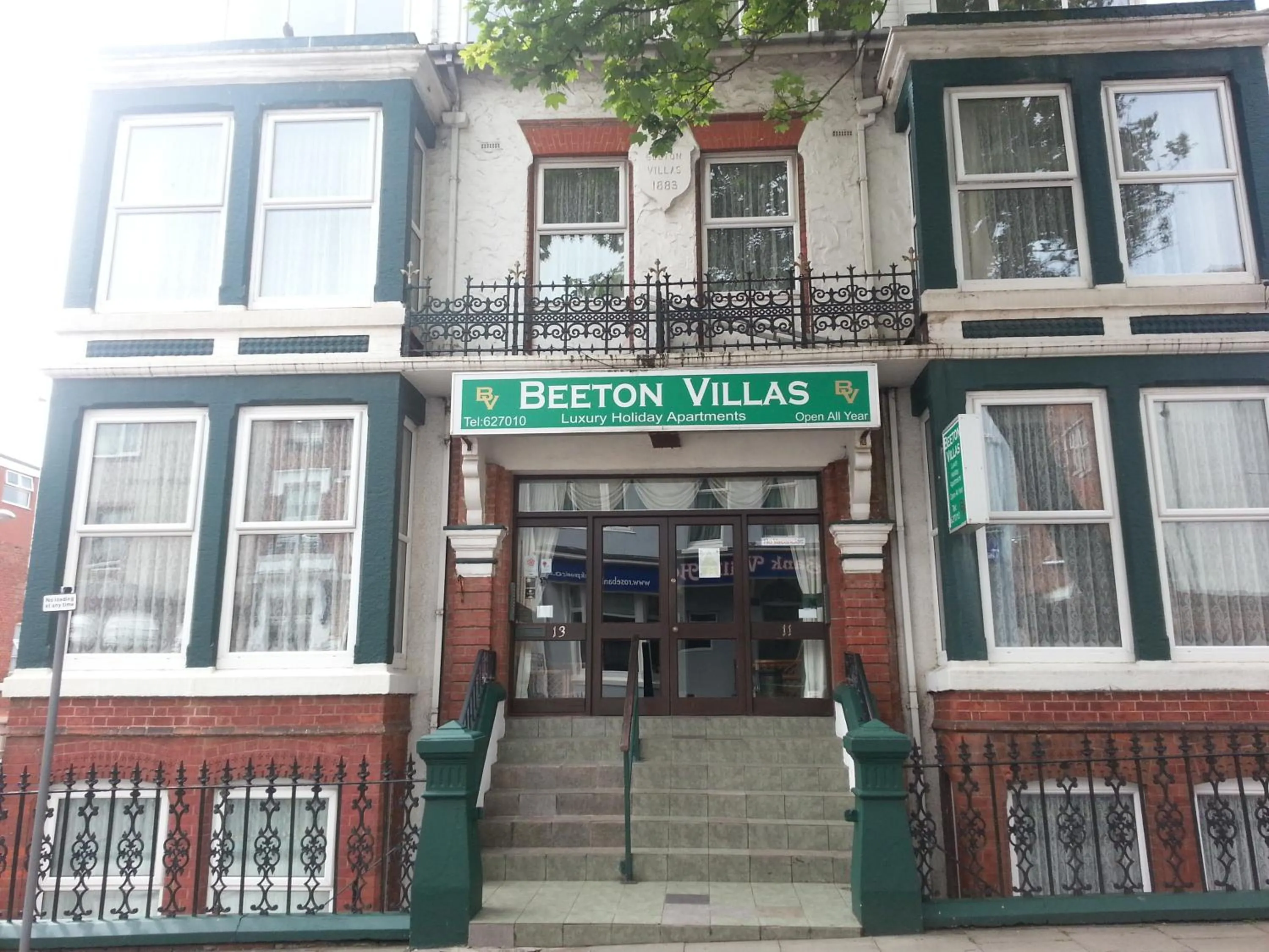 Facade/entrance in Beeton Villas Holiday Apartments