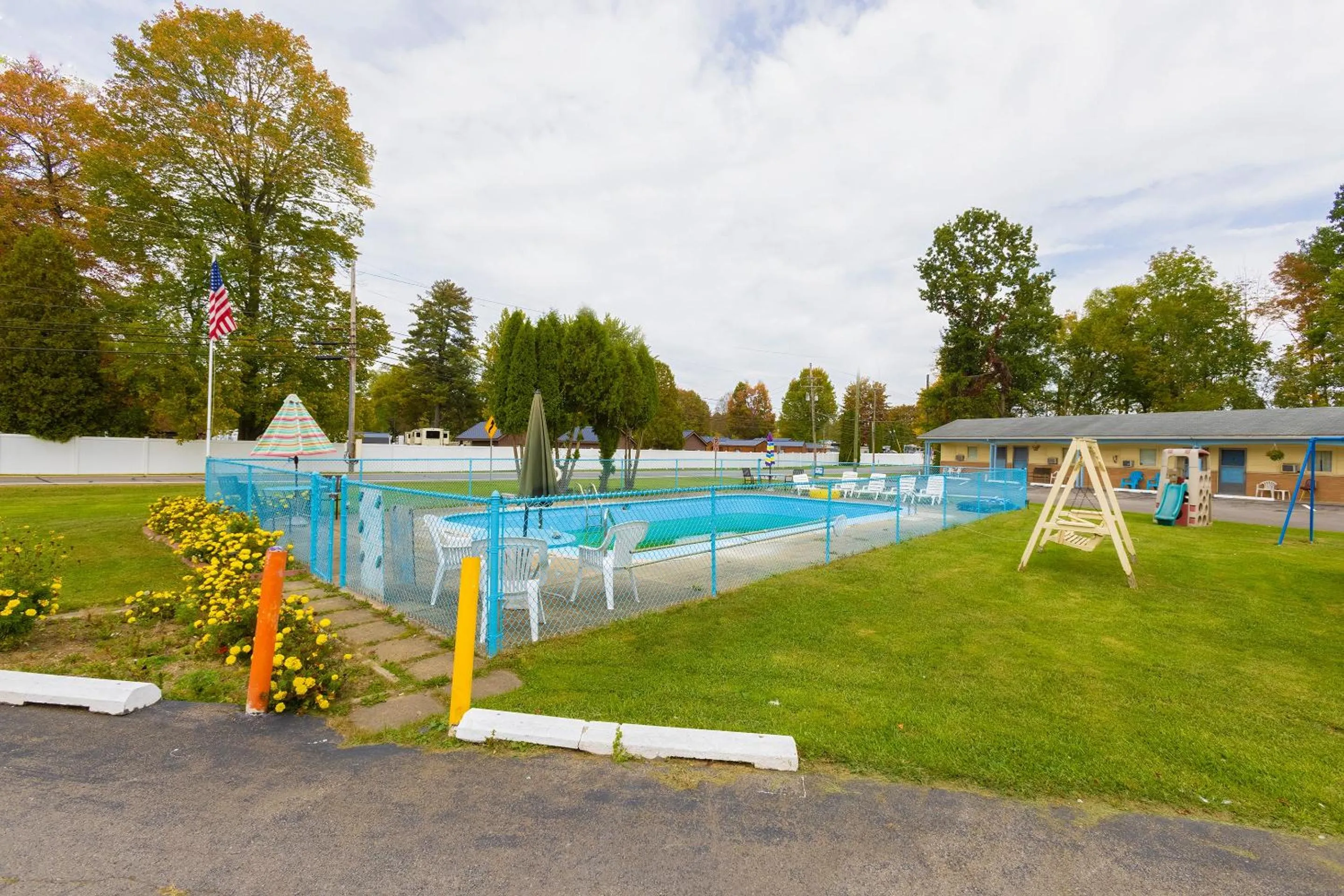 Facade/entrance in Parkside Motel by OYO Meadville Conneaut Lake
