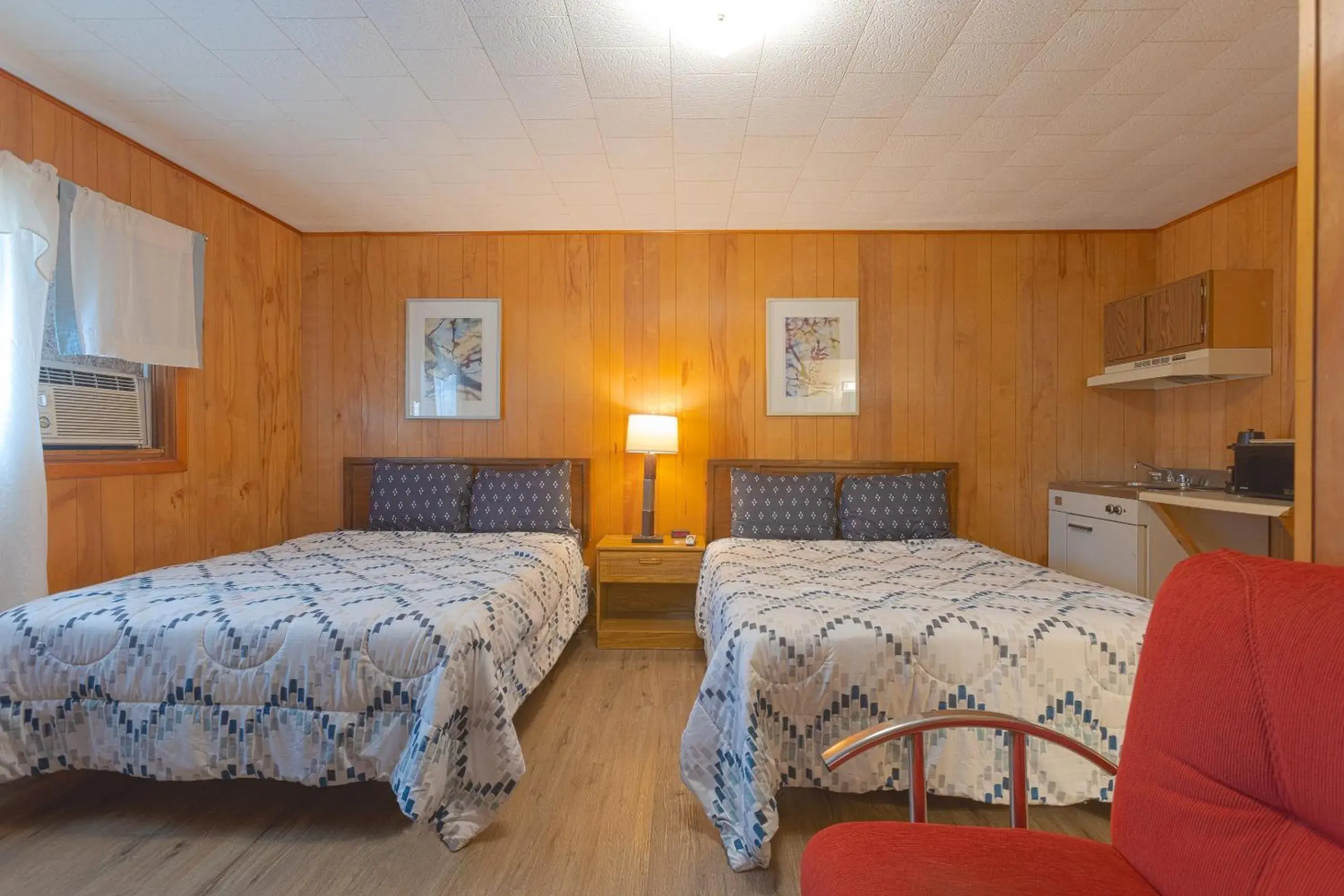 Bedroom, Bed in Parkside Motel by OYO Meadville Conneaut Lake Bedroom, Bed in Parkside Motel by OYO Meadville Conneaut Lake