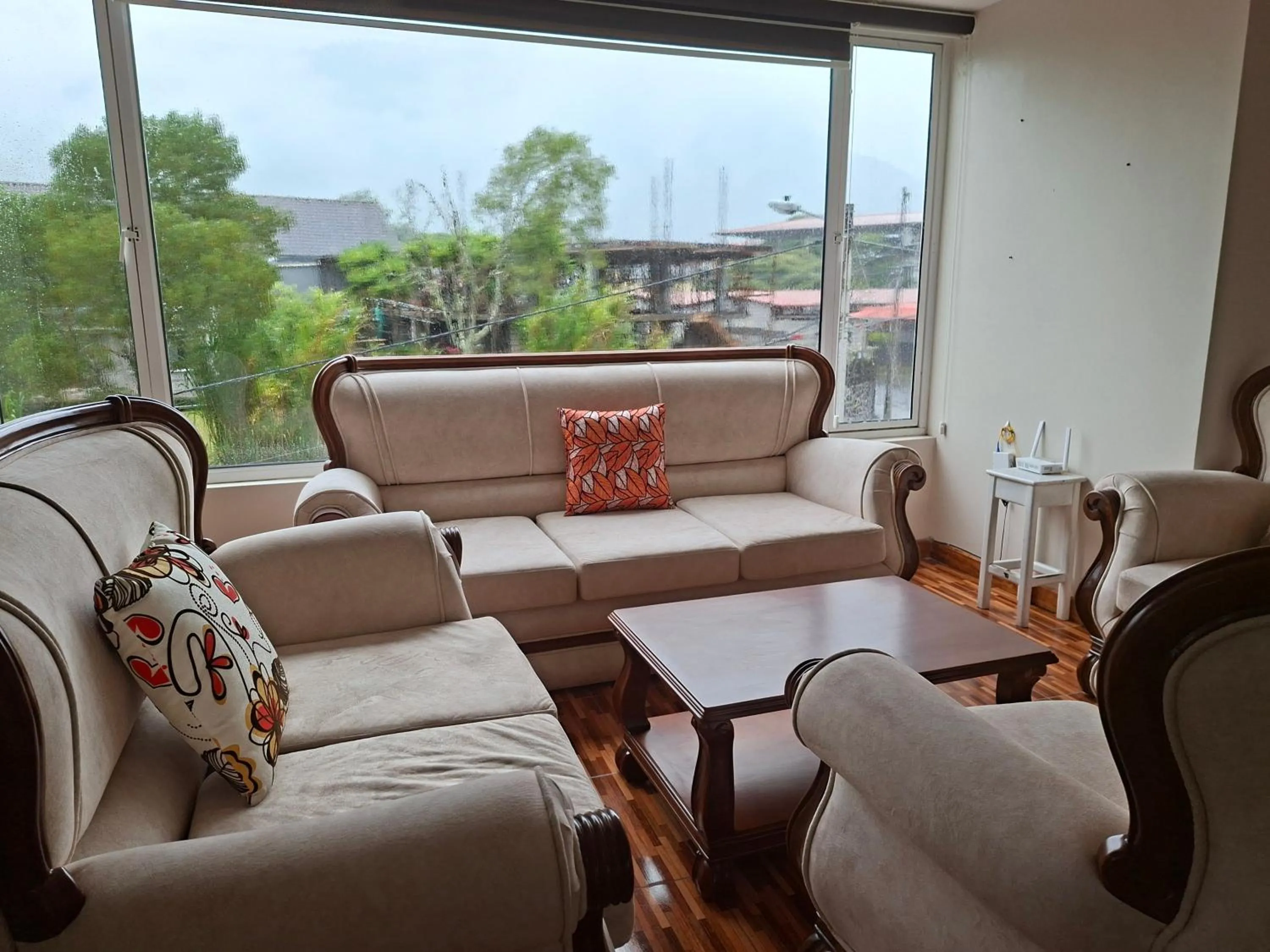 Two-Bedroom Apartment with Mountain View in Hotel Shannon 360