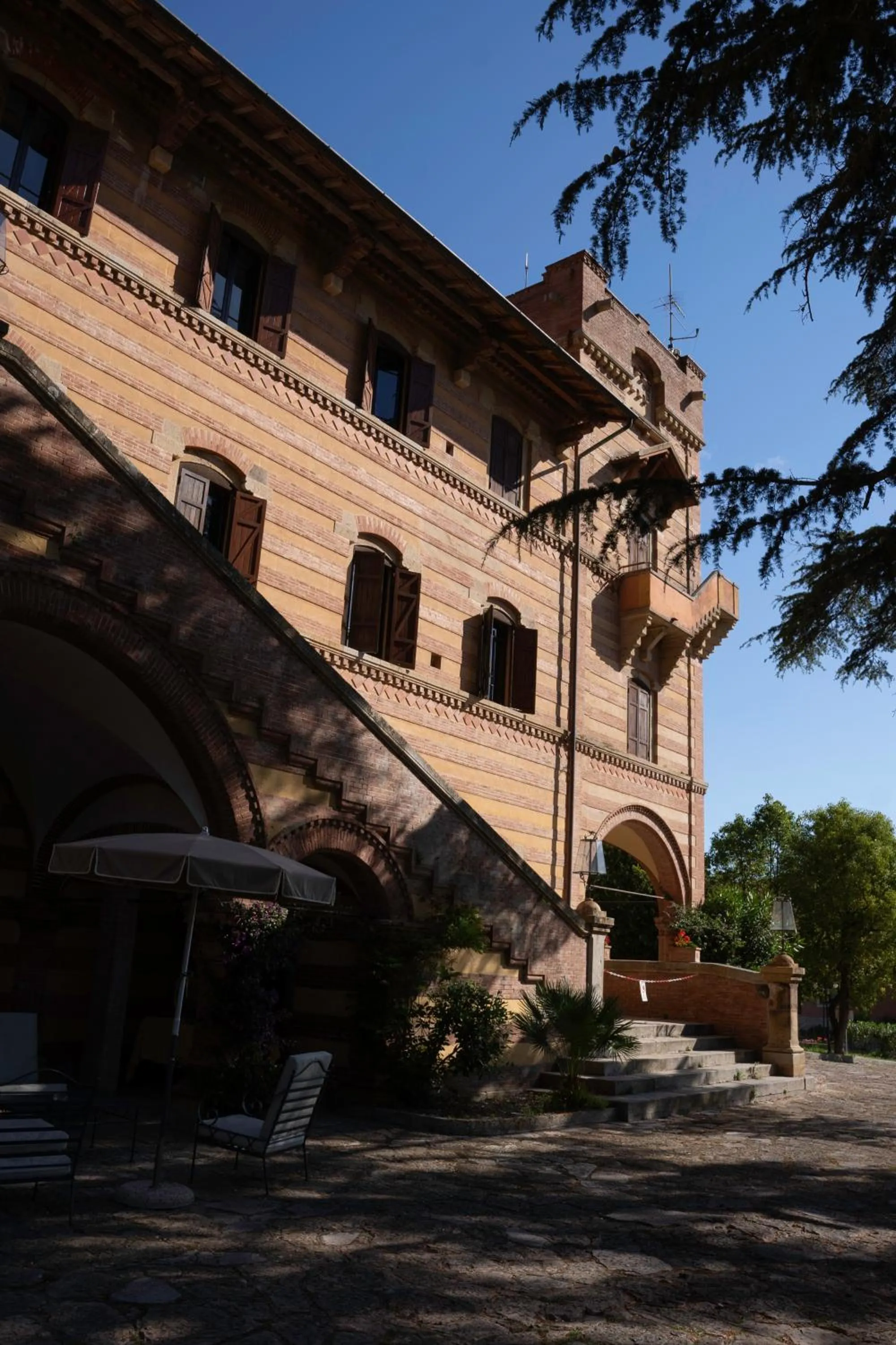 Property building in Park Hotel Napoleone