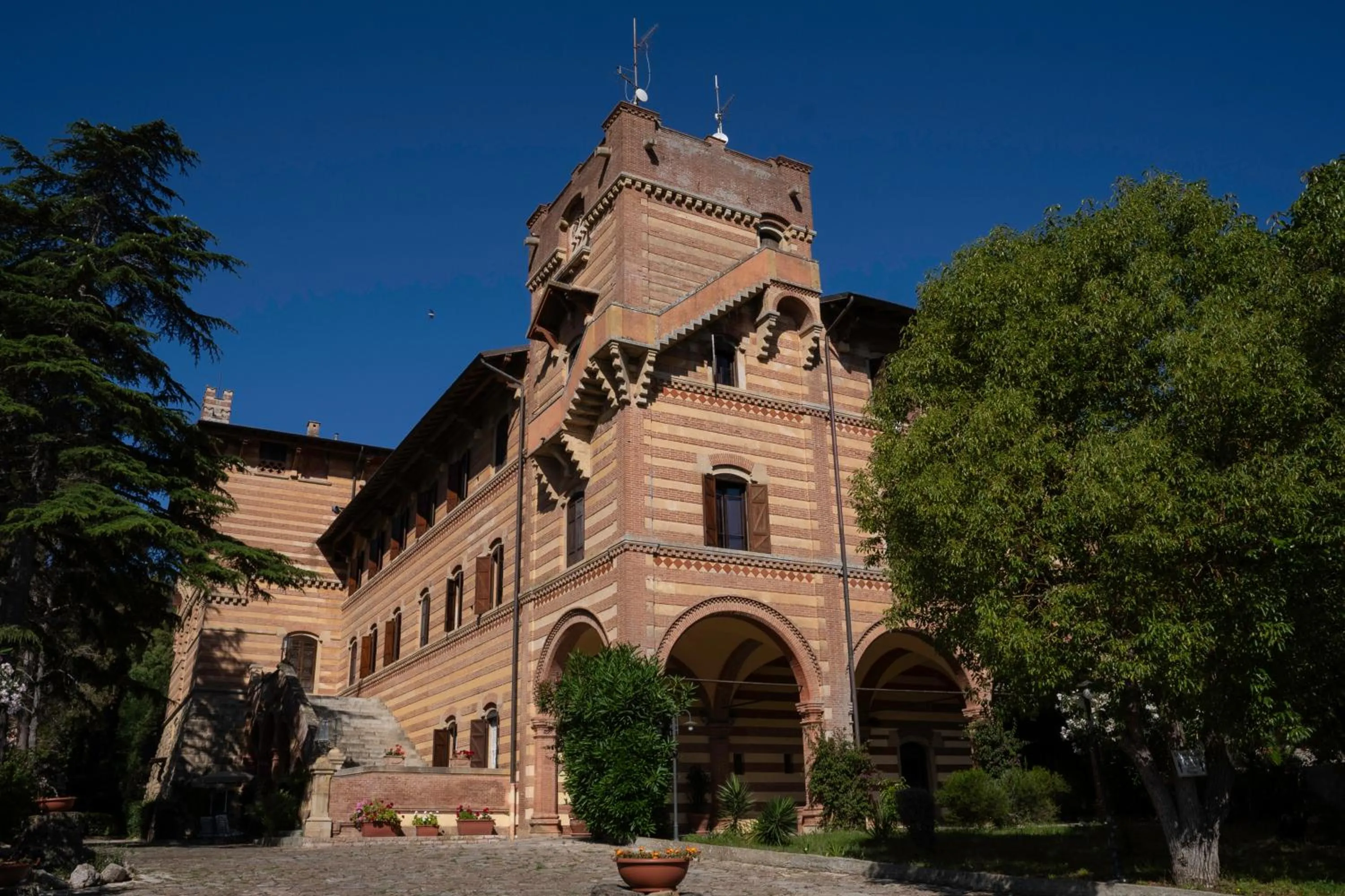 Property building in Park Hotel Napoleone