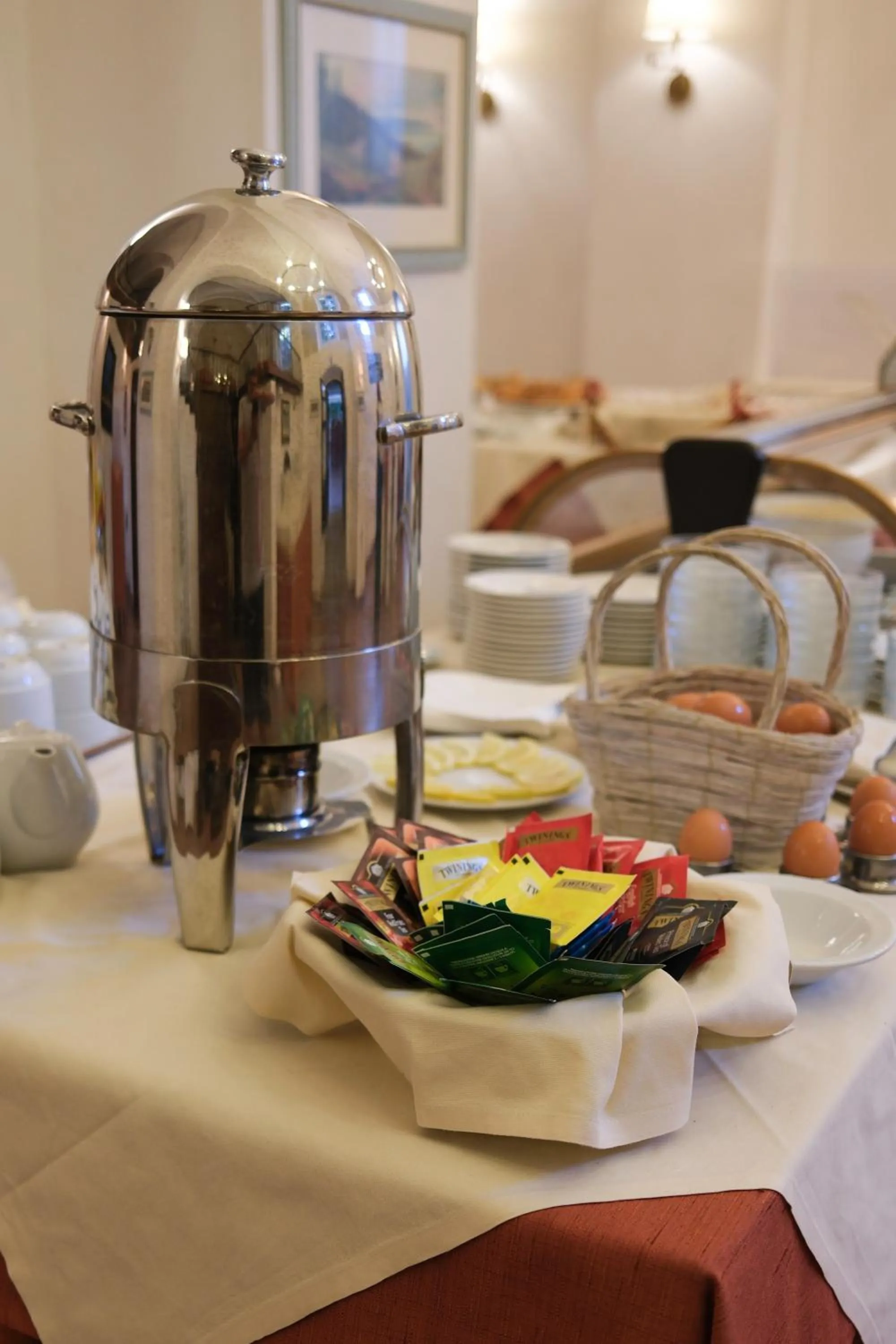 Restaurant/places to eat in Park Hotel Napoleone