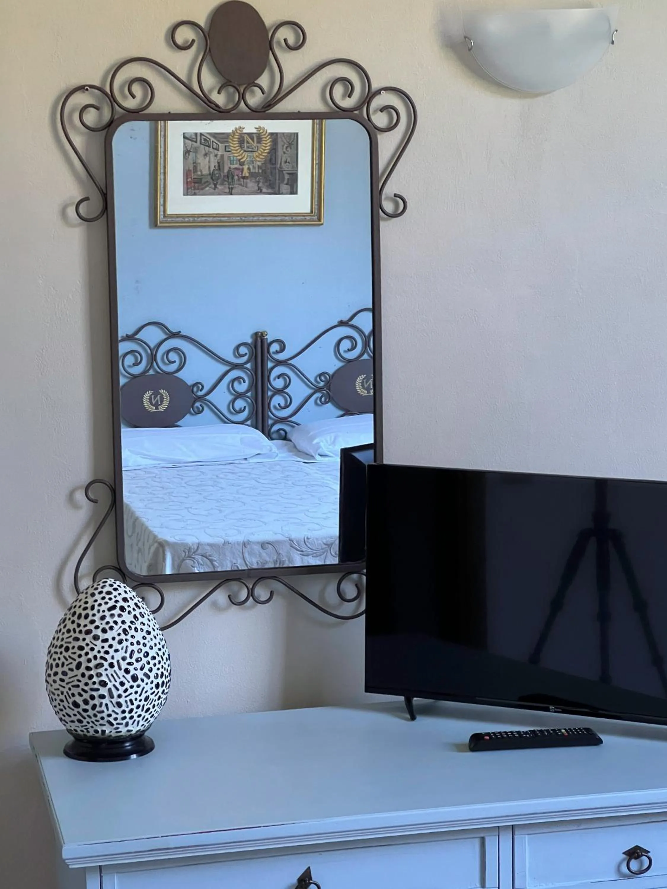 TV and multimedia in Park Hotel Napoleone