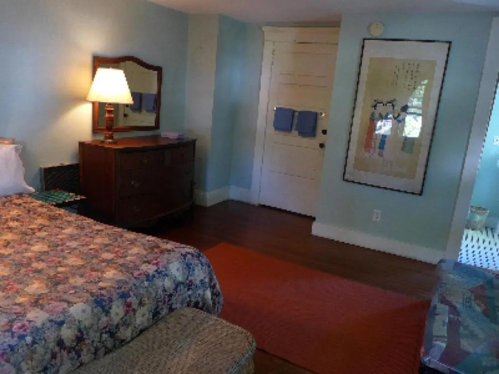 Bedroom, Bed in Morning Glory B&B Woodstock NY