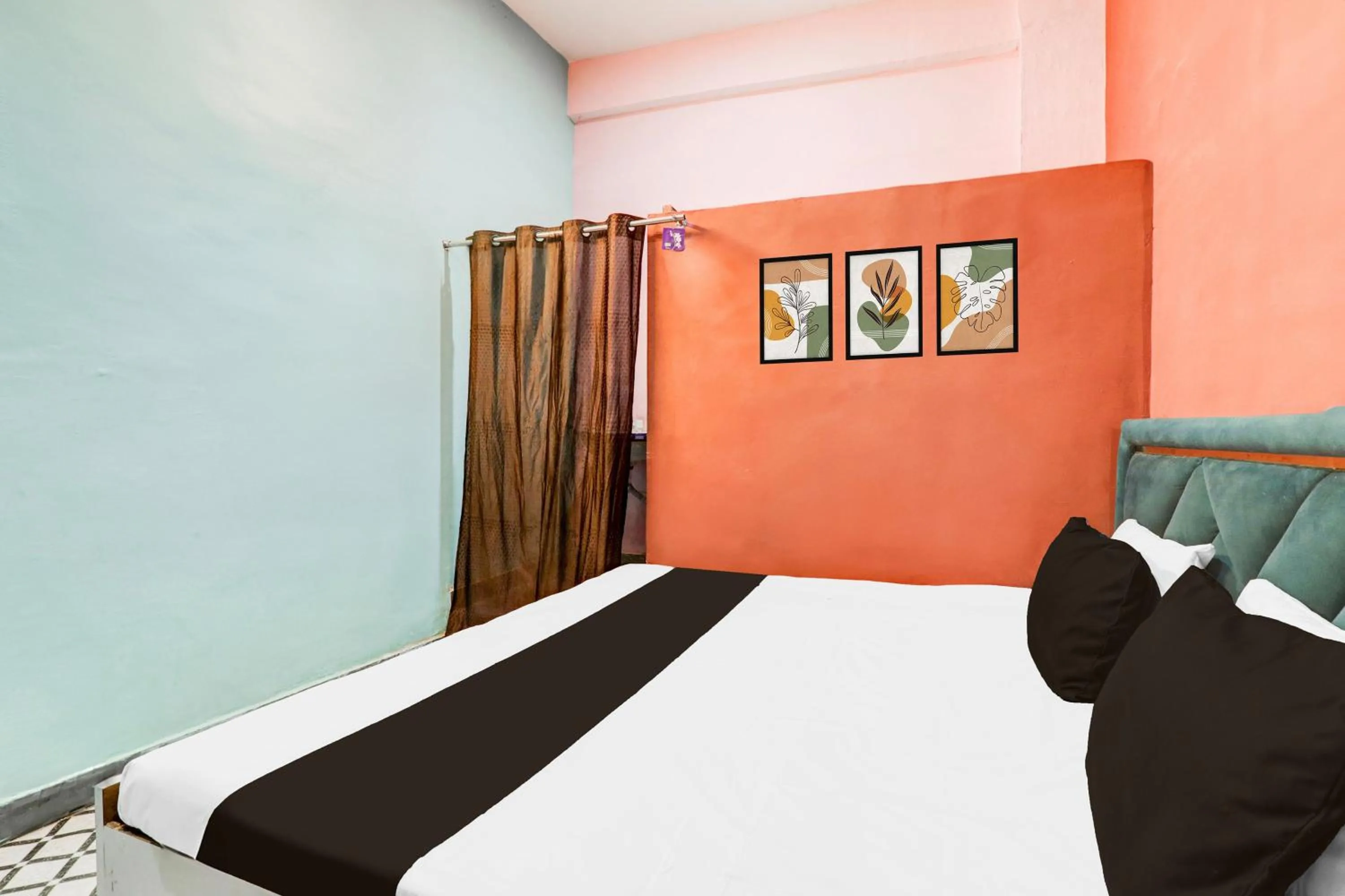 Bedroom, Bed in SPOT ON D S Hotel