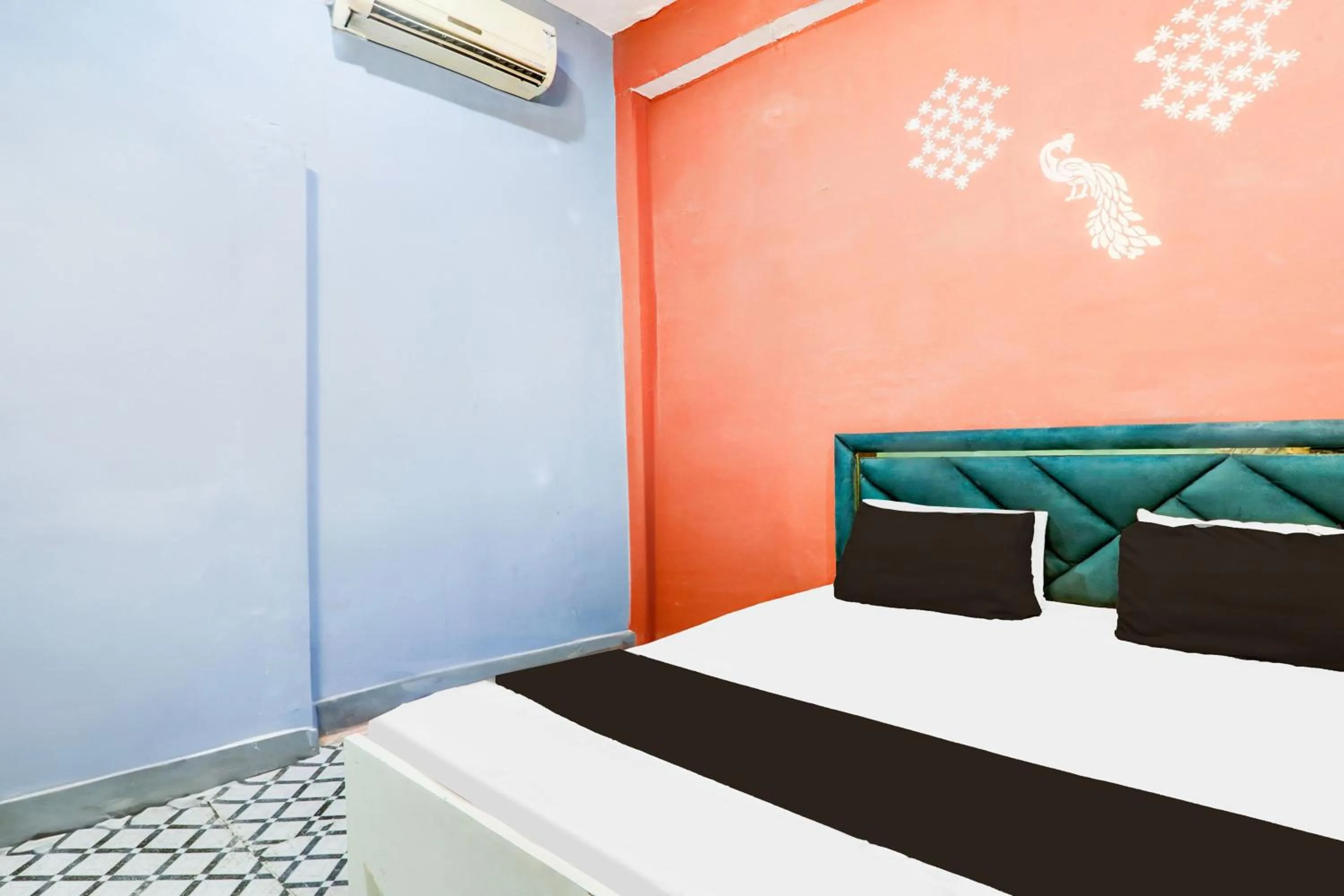 Bedroom, Bed in SPOT ON D S Hotel