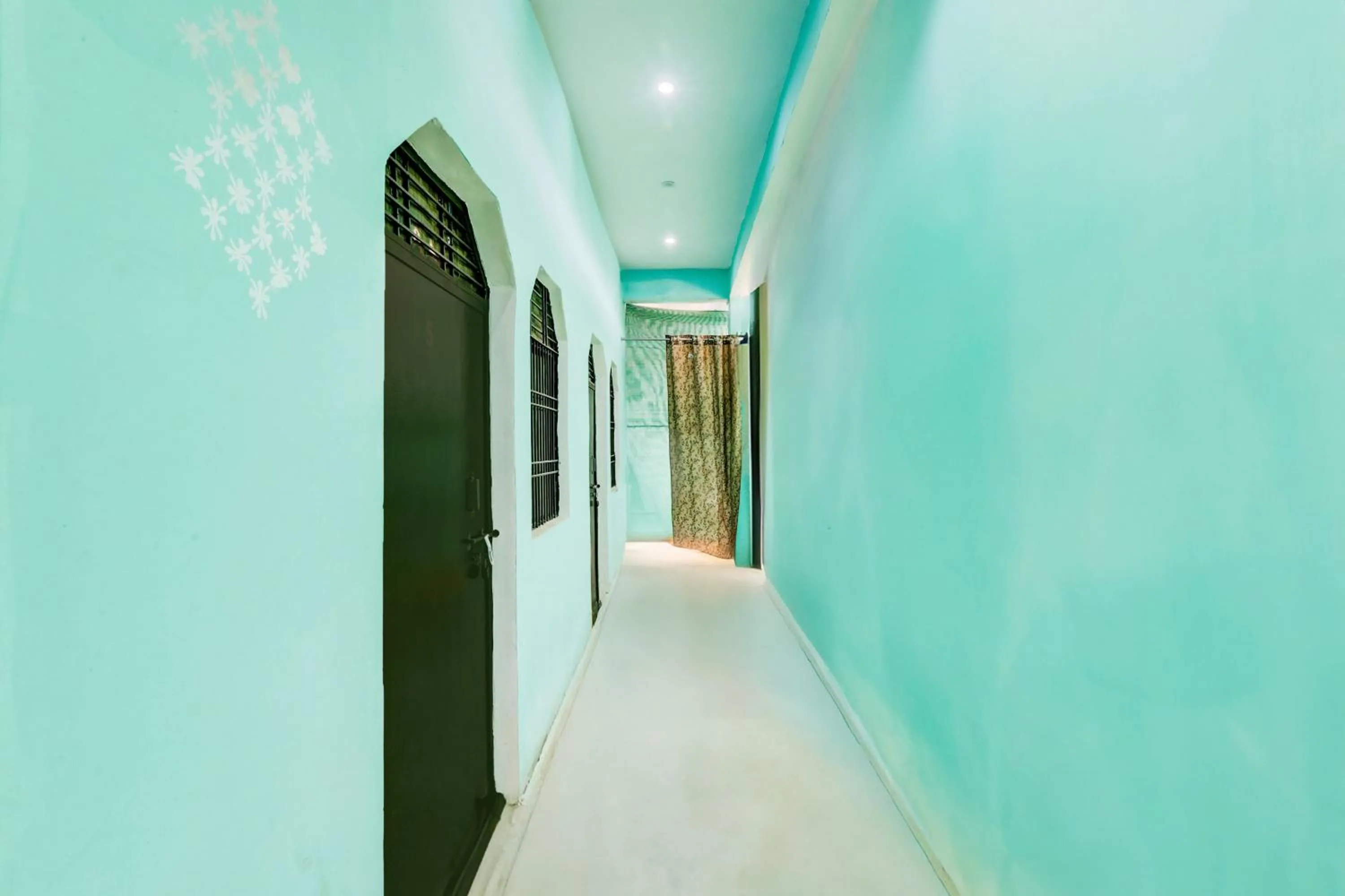 Lobby or reception in SPOT ON D S Hotel