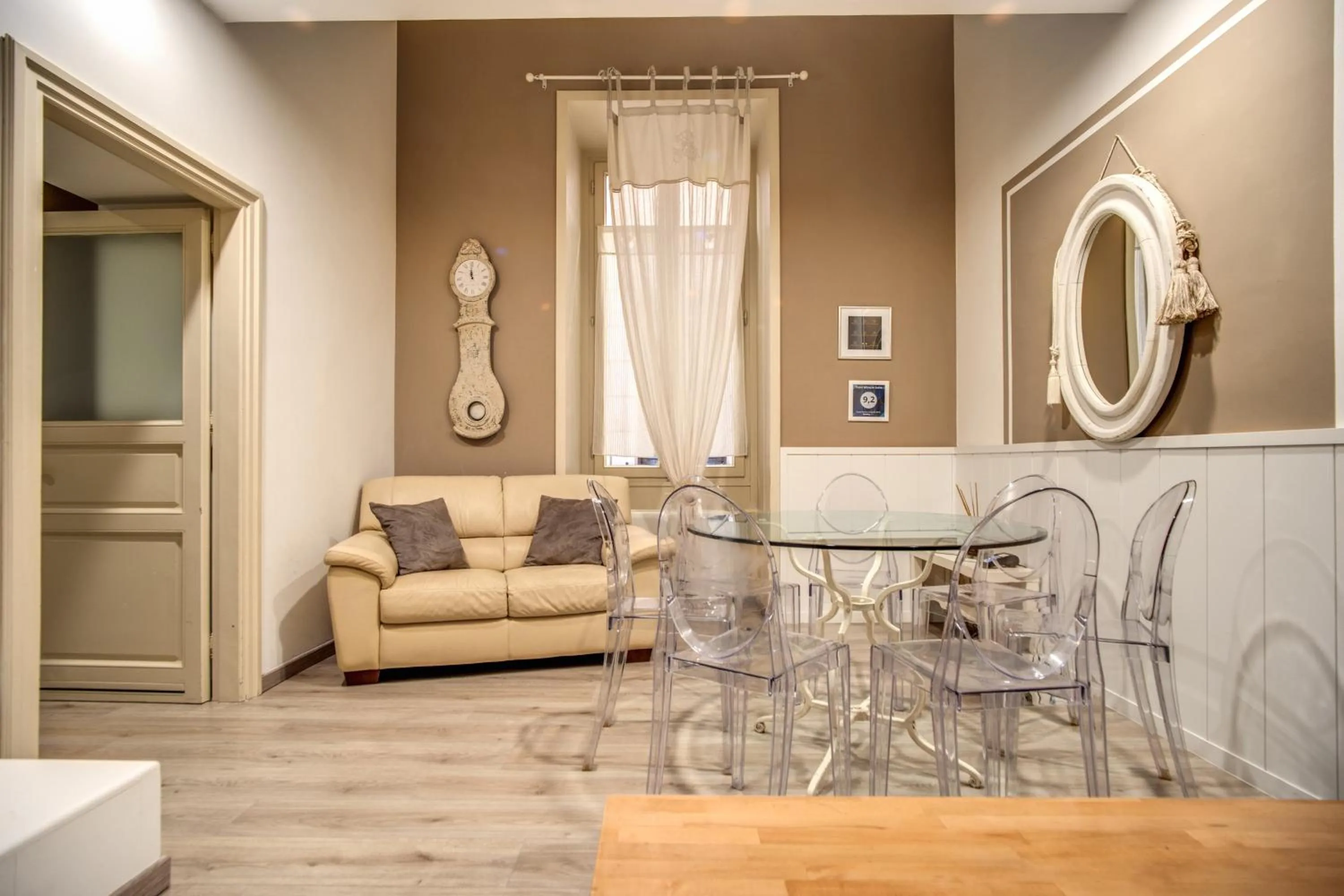 Living room in Trevi Miracle Suite