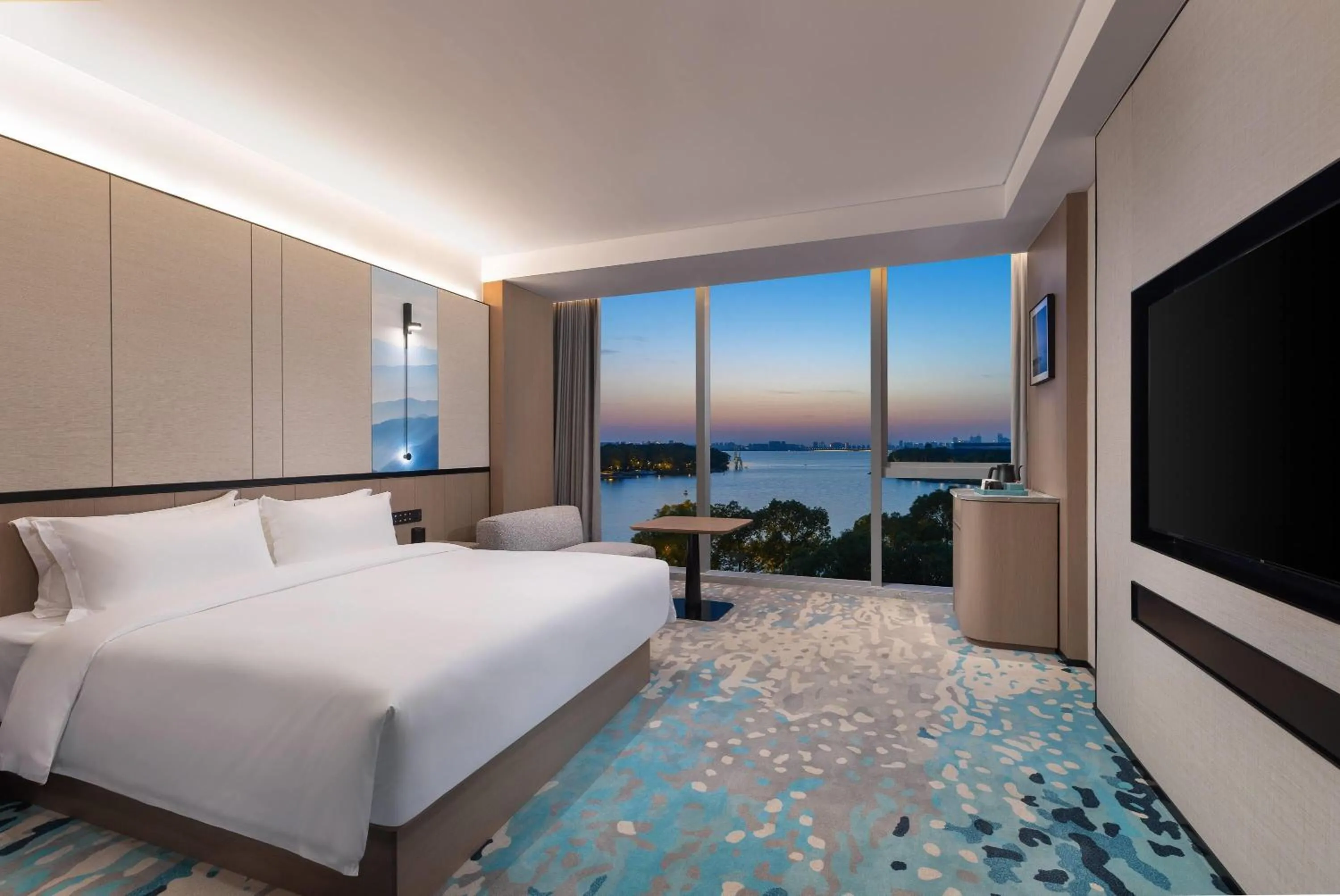 Photo of the whole room in Days Hotel by Wyndham Suzhou Dushu Lake