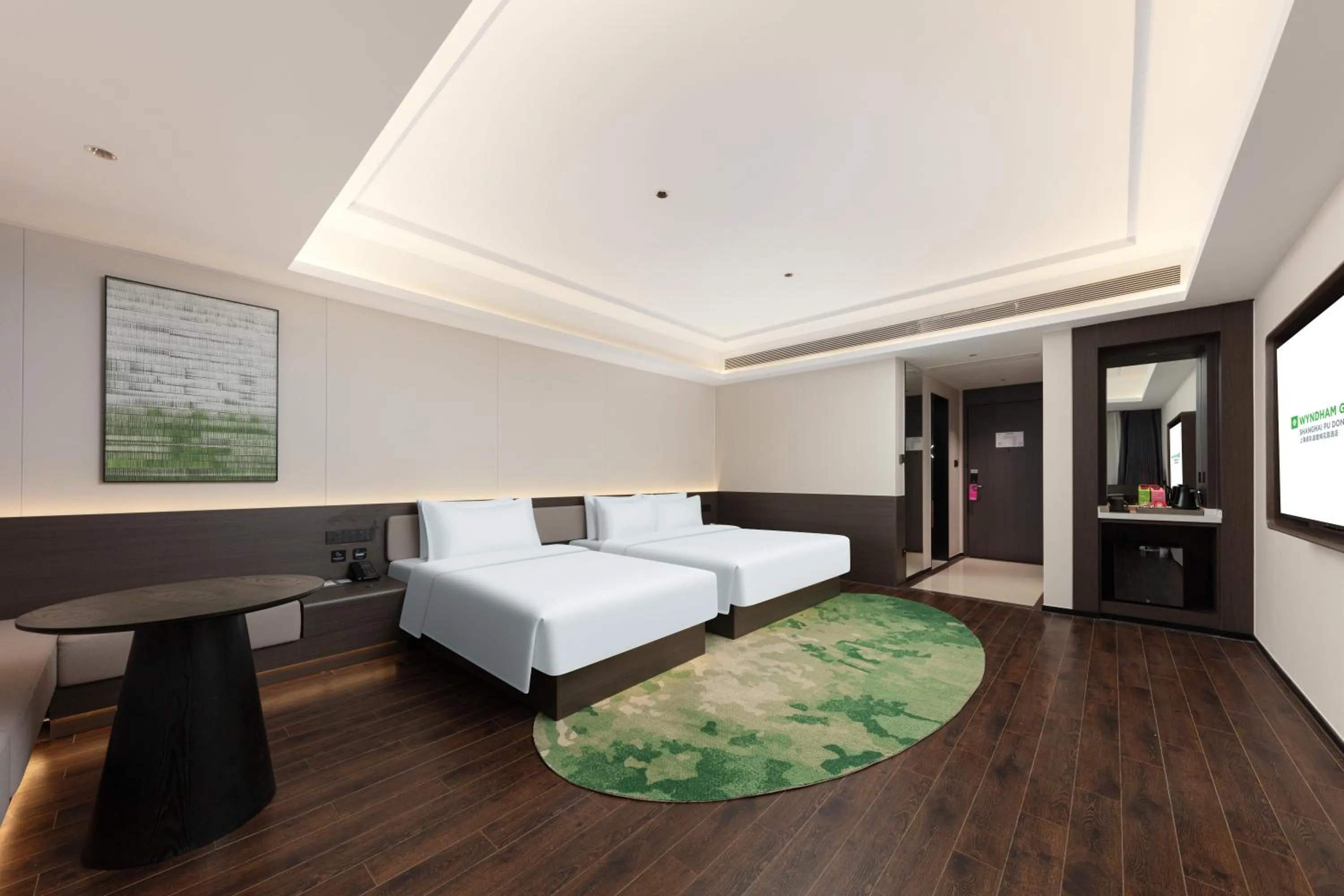Photo of the whole room, Bed in 上海浦东温德姆花园酒店 Wyndham Garden Shanghai Pudong