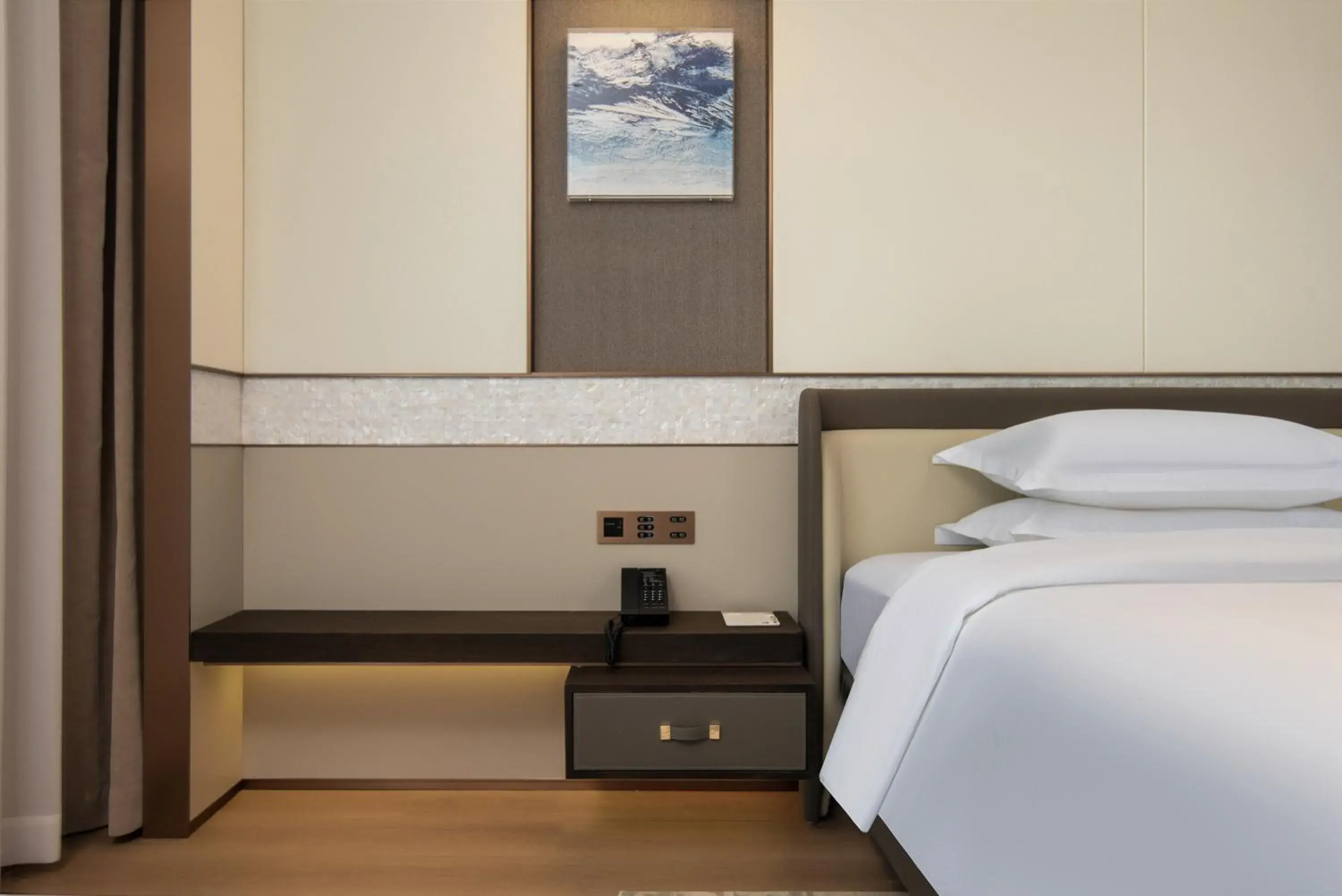 Deluxe Double Room with Two Double Beds - Non-Smoking in Wyndham Garden Urumqi Innovation Square Deluxe Double Room with Two Double Beds - Non-Smoking in Wyndham Garden Urumqi Innovation Square