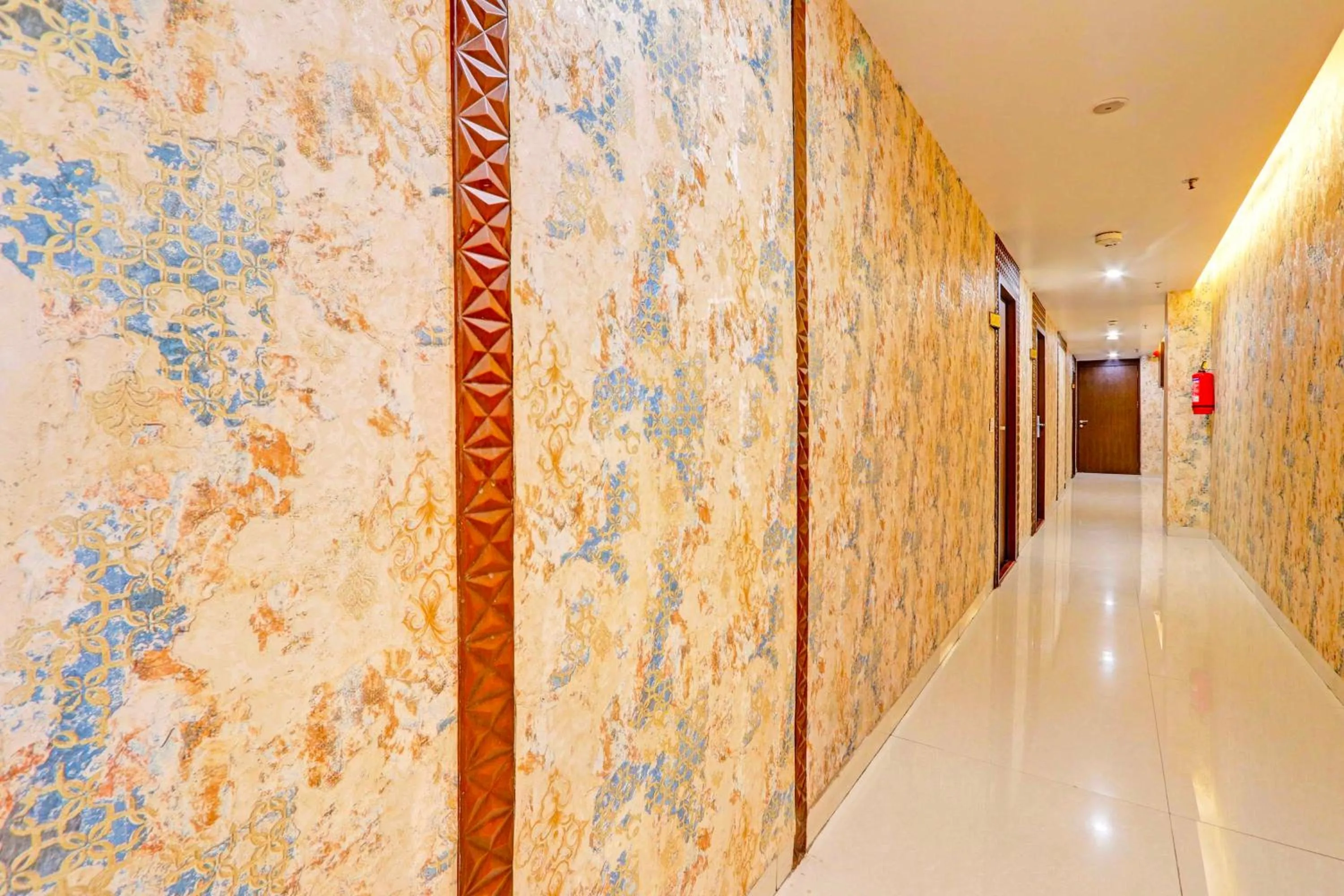 Lobby or reception in Townhouse Sitabuldi Railway Station
