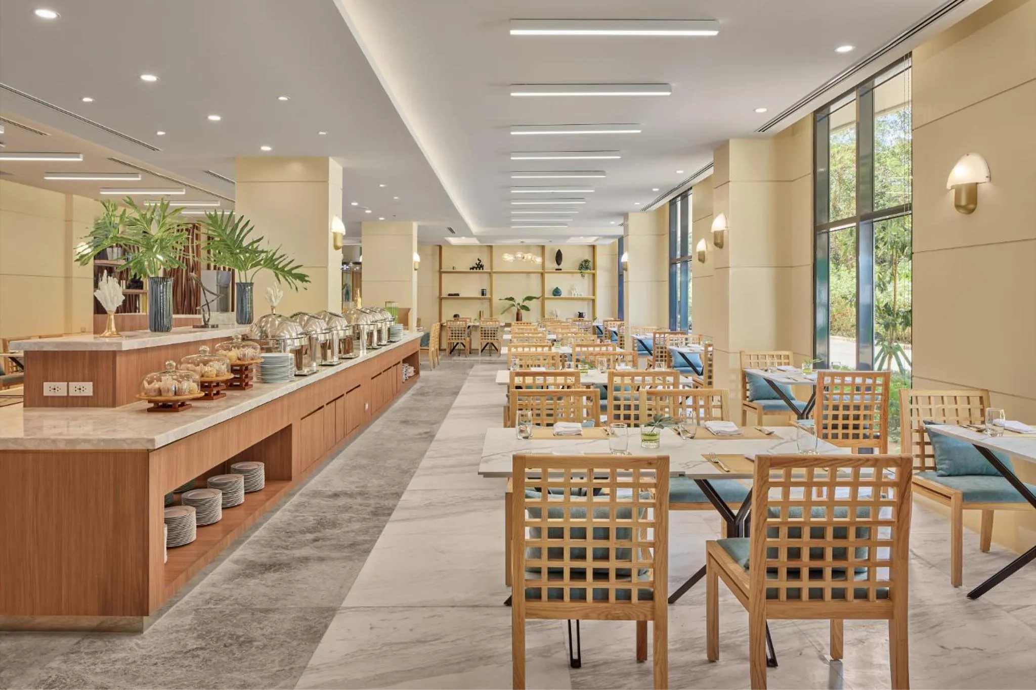 Restaurant/places to eat in Chancellor Hotel Boracay