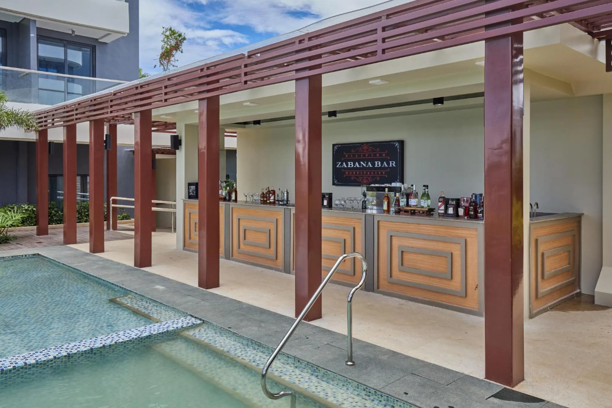 Lounge or bar in Chancellor Hotel Boracay