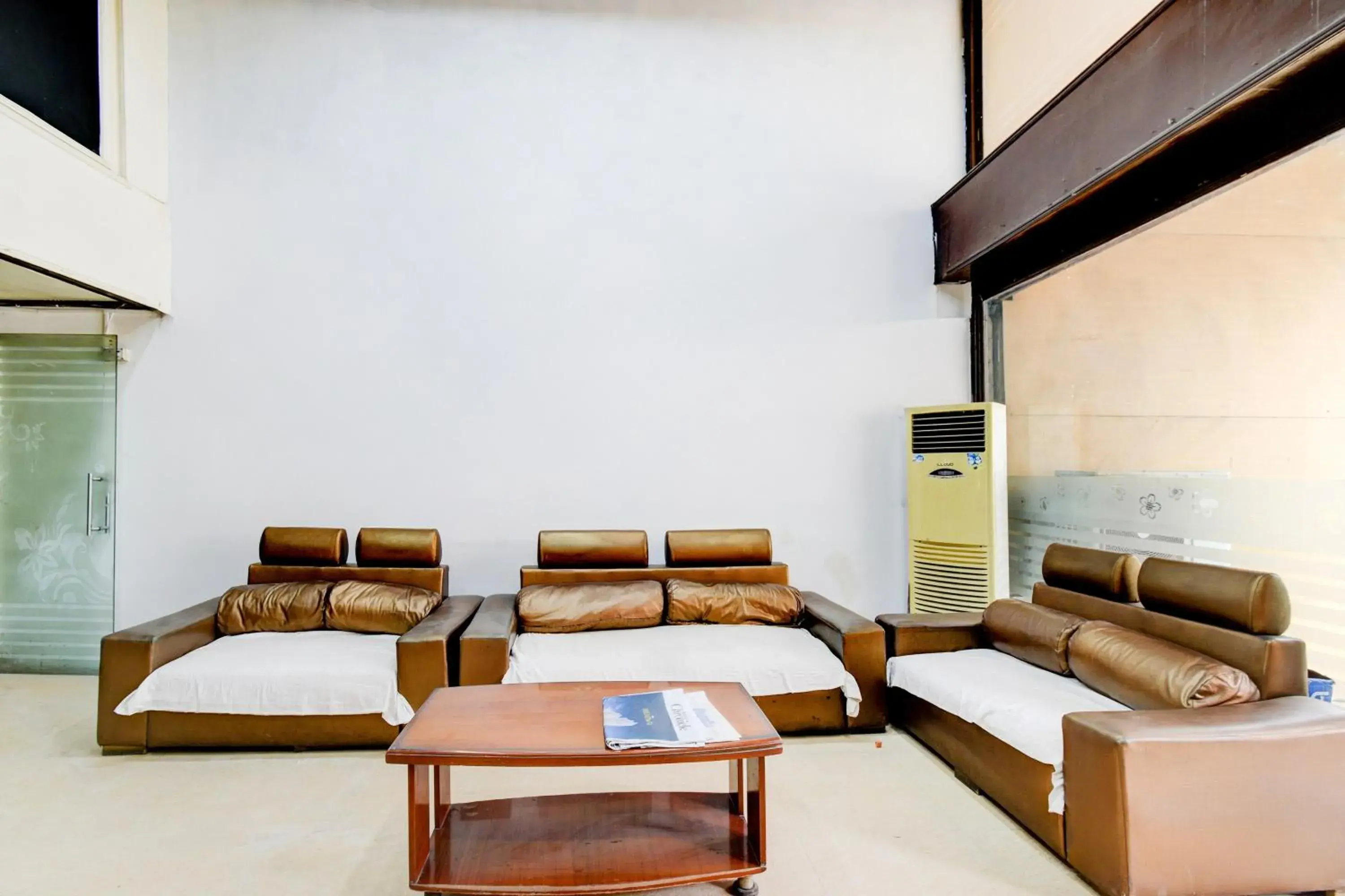 Lobby or reception in Super Townhouse Narayanaguda Metro Station Formerly Hotel Anshu Grand Lobby or reception in Super Townhouse Narayanaguda Metro Station Formerly Hotel Anshu Grand
