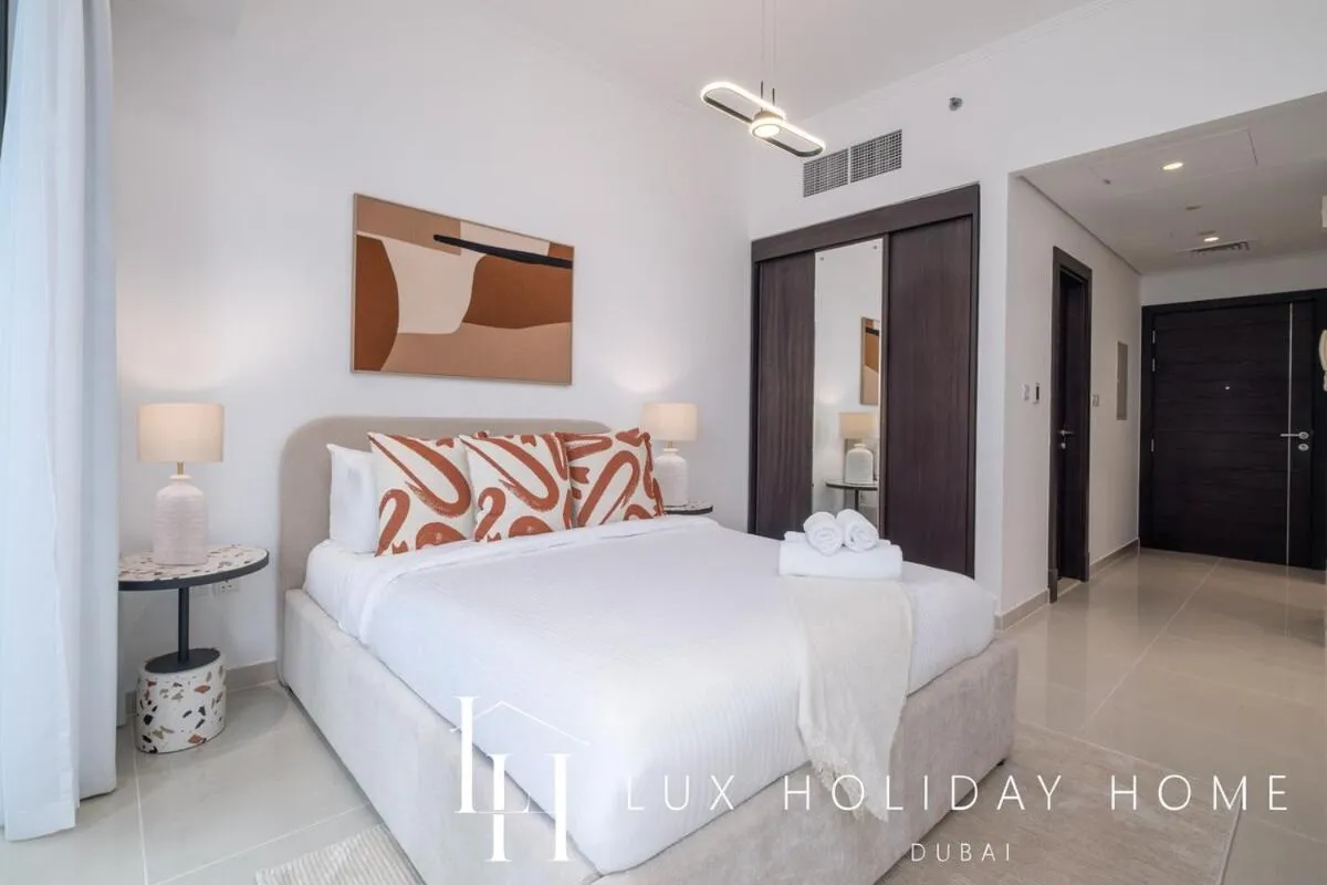 Bed in LUX The Silverene Marina View Studio 2