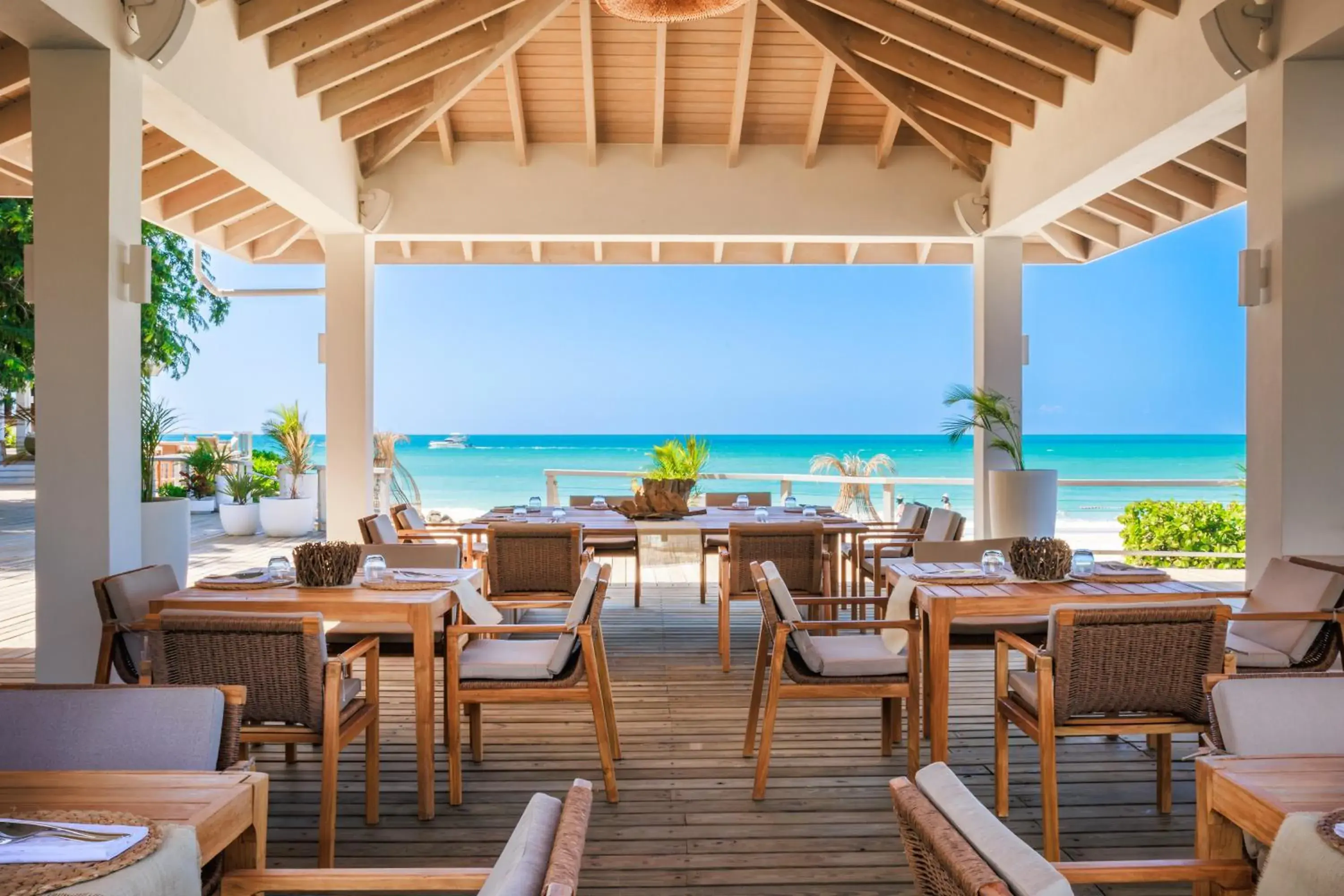 Restaurant/places to eat in Tamarind Hills Resort & Villas Restaurant/places to eat in Tamarind Hills Resort & Villas