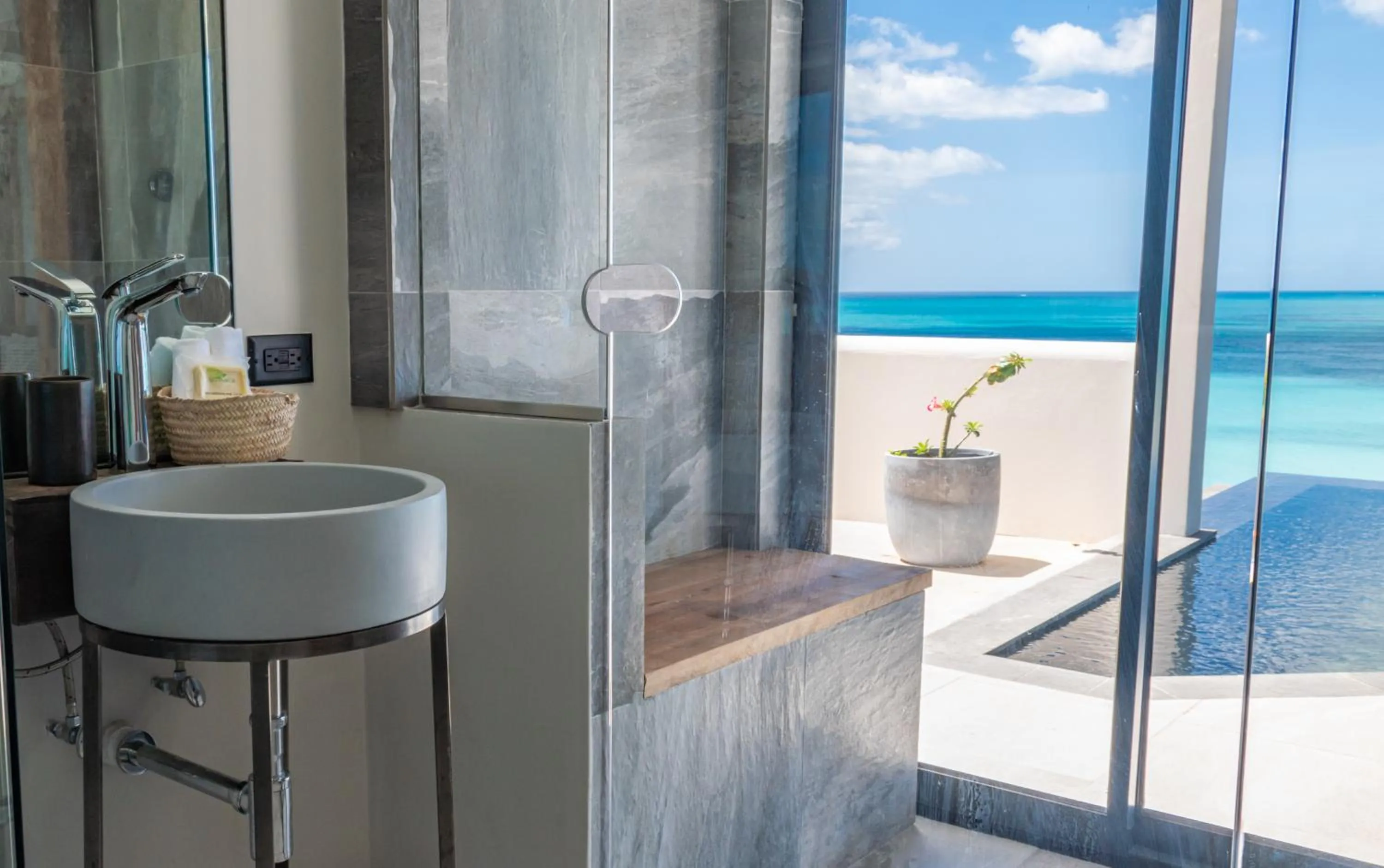 Bathroom in Tamarind Hills Resort & Villas