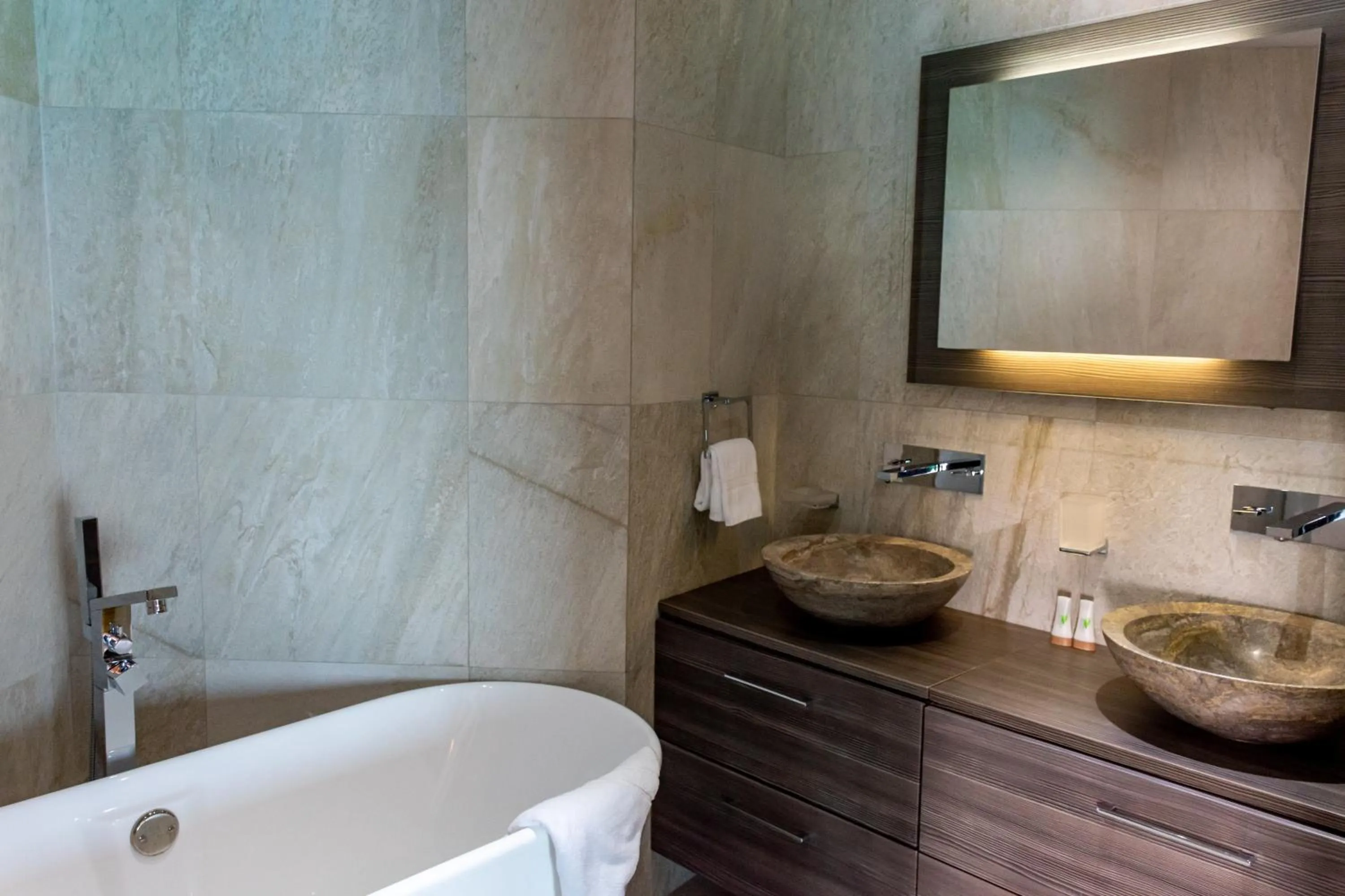 Bathroom in Tamarind Hills Resort & Villas