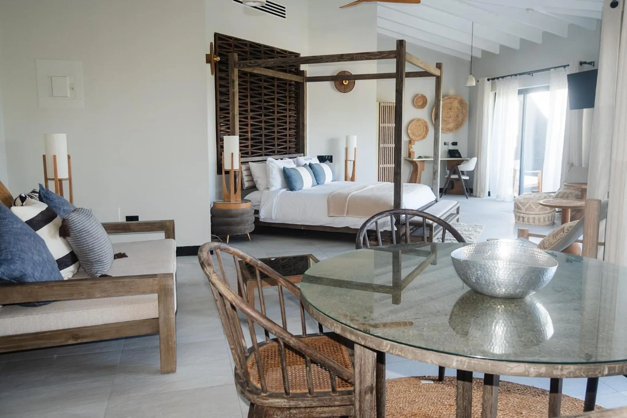 Dining area in Tamarind Hills Resort & Villas