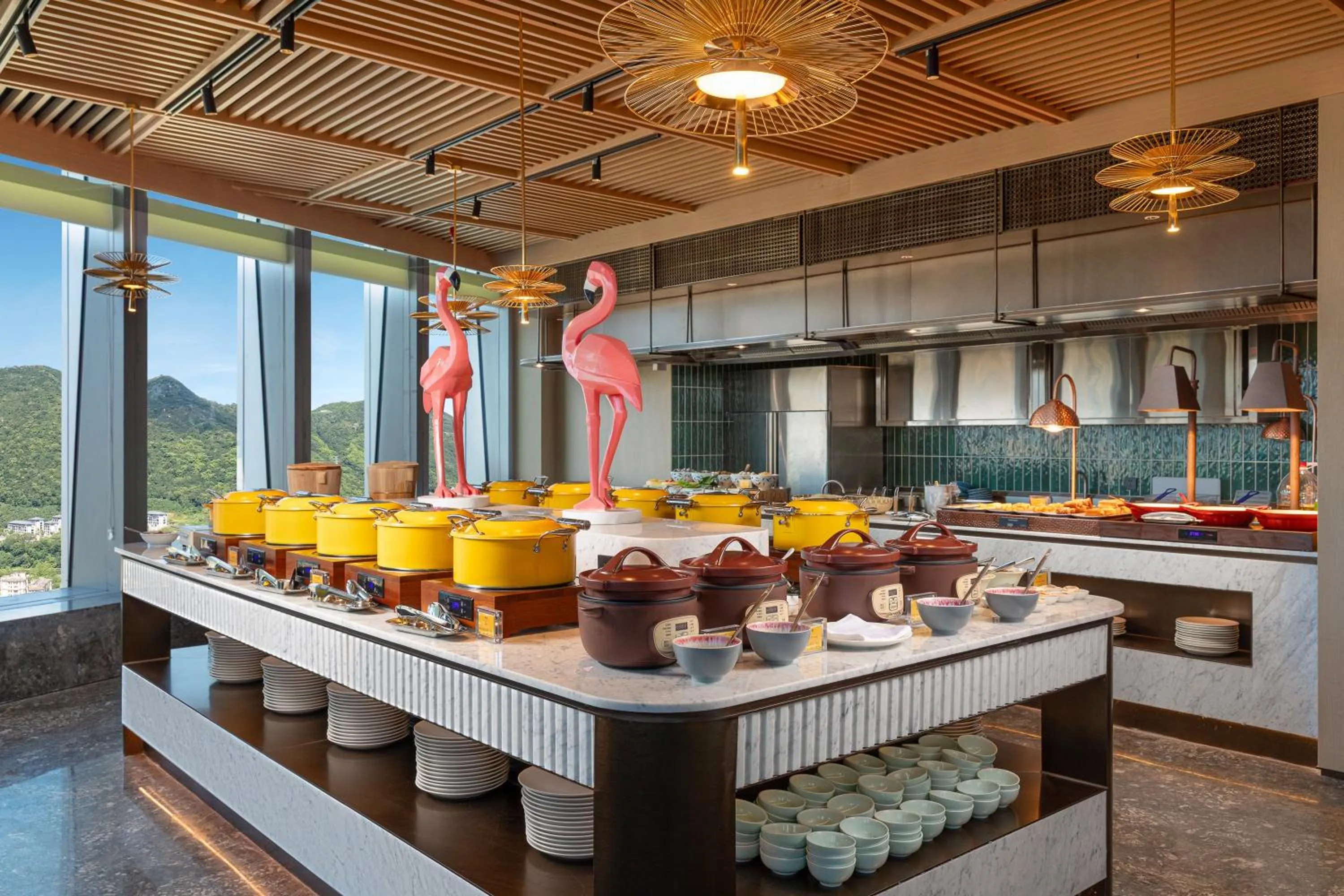 Restaurant/places to eat in voco Zhoushan Putuo by IHG