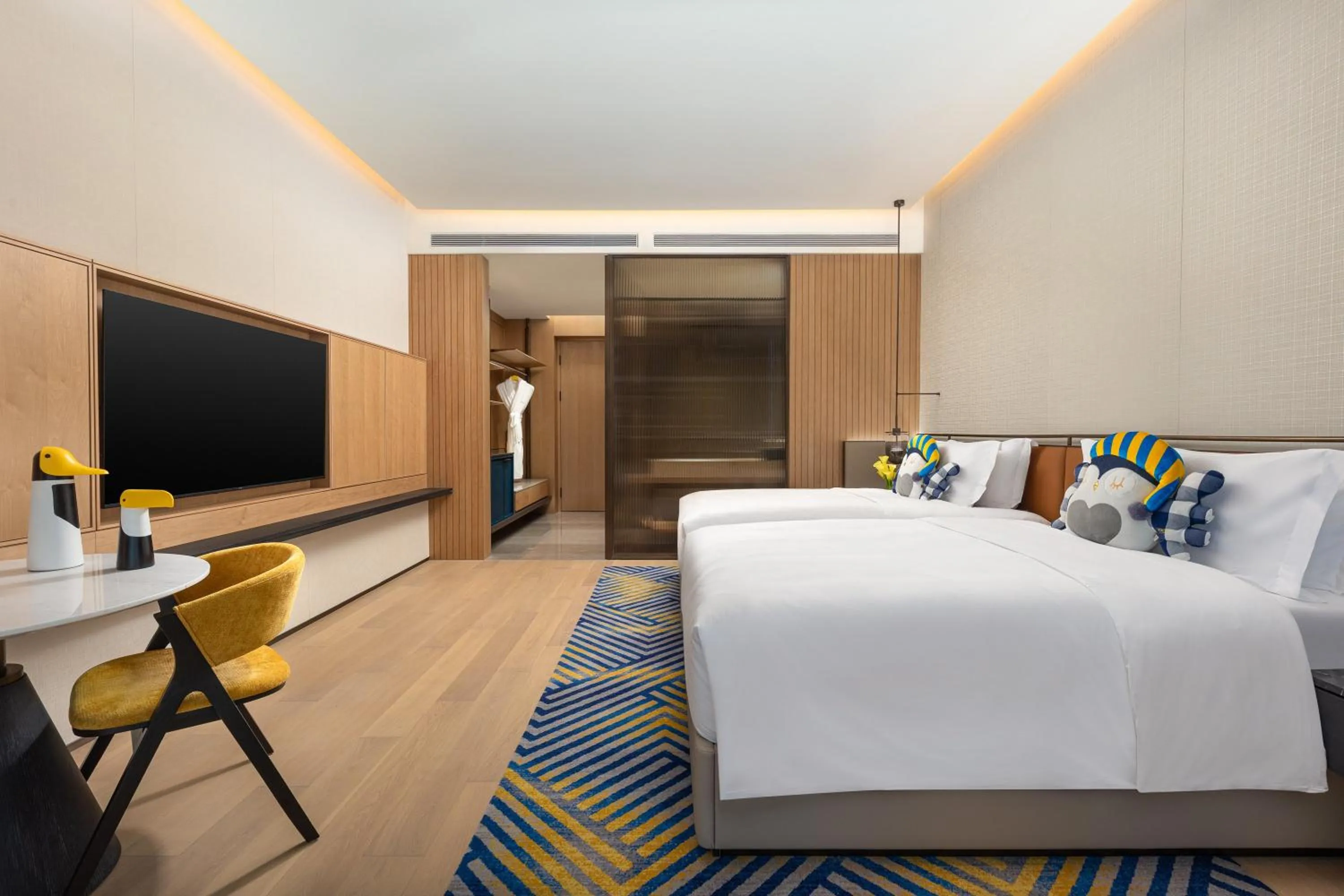 Photo of the whole room, Bed in voco Zhoushan Putuo by IHG
