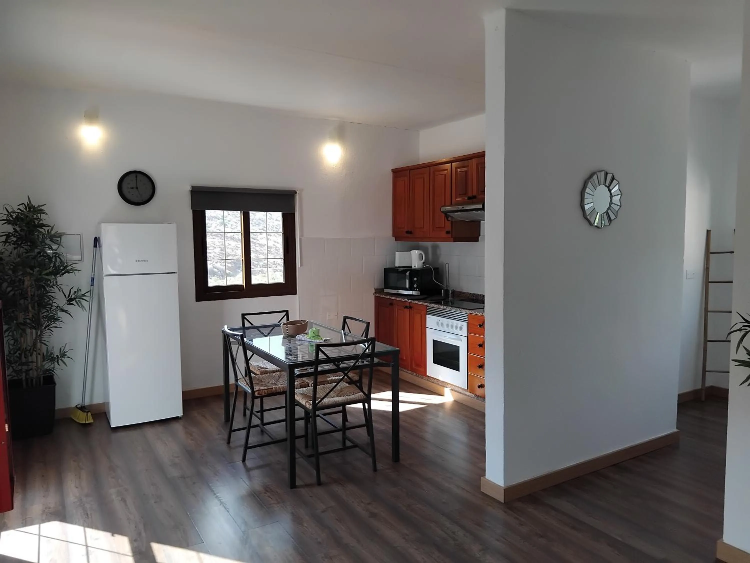 Kitchen or kitchenette in Hotel Masai Mara Appartements & Glamping