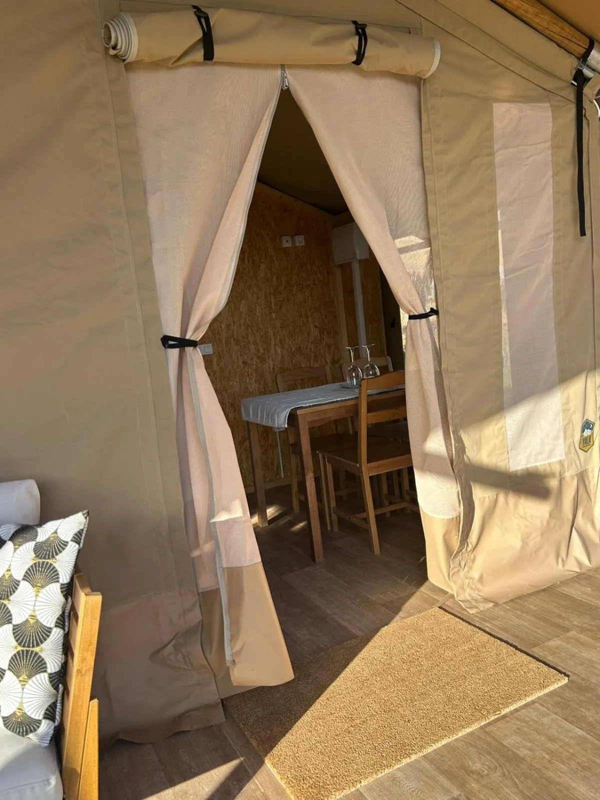 Facade/entrance in Hotel Masai Mara Appartements & Glamping