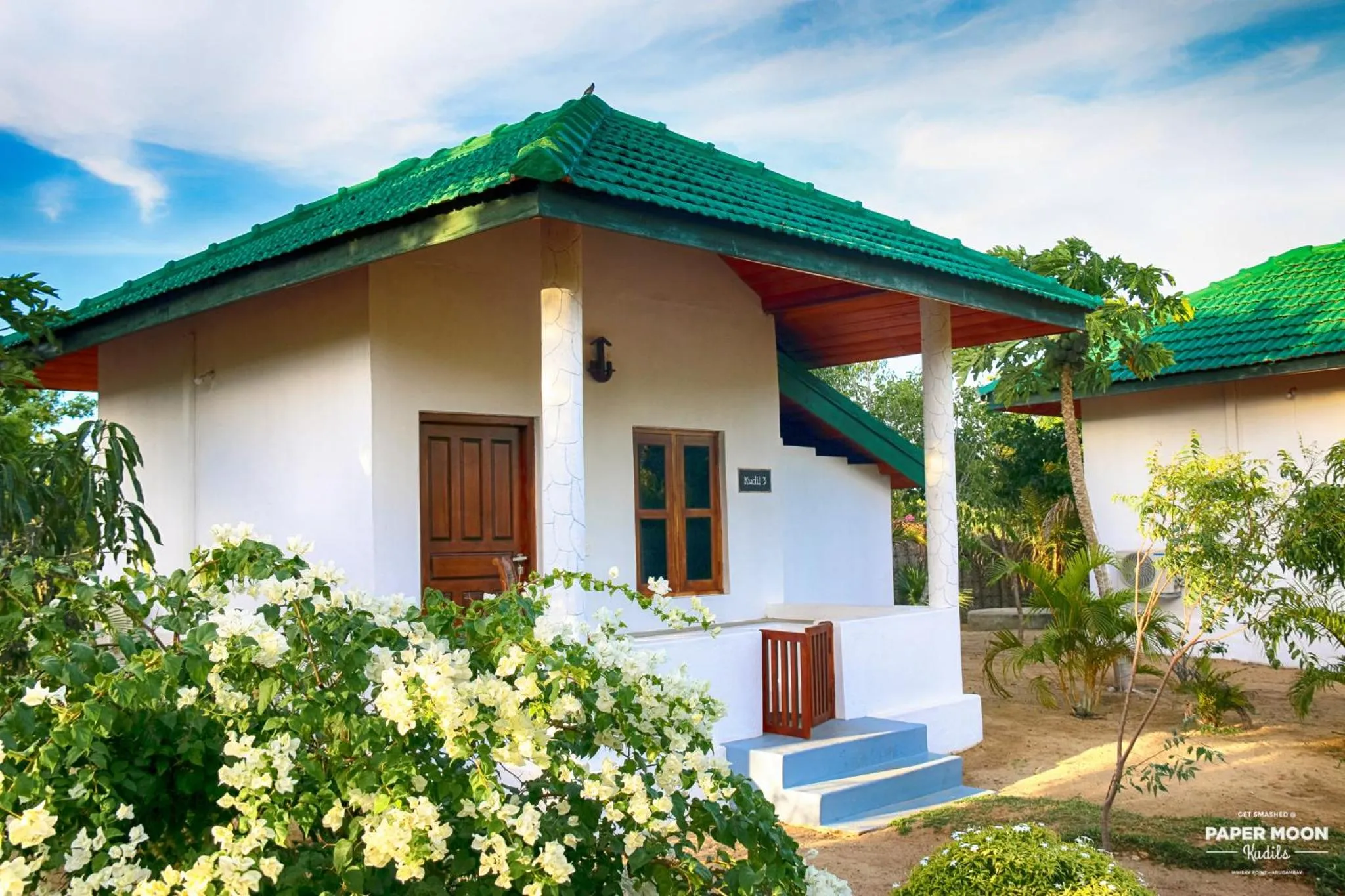 Photo of the whole room in Paper Moon Kudils