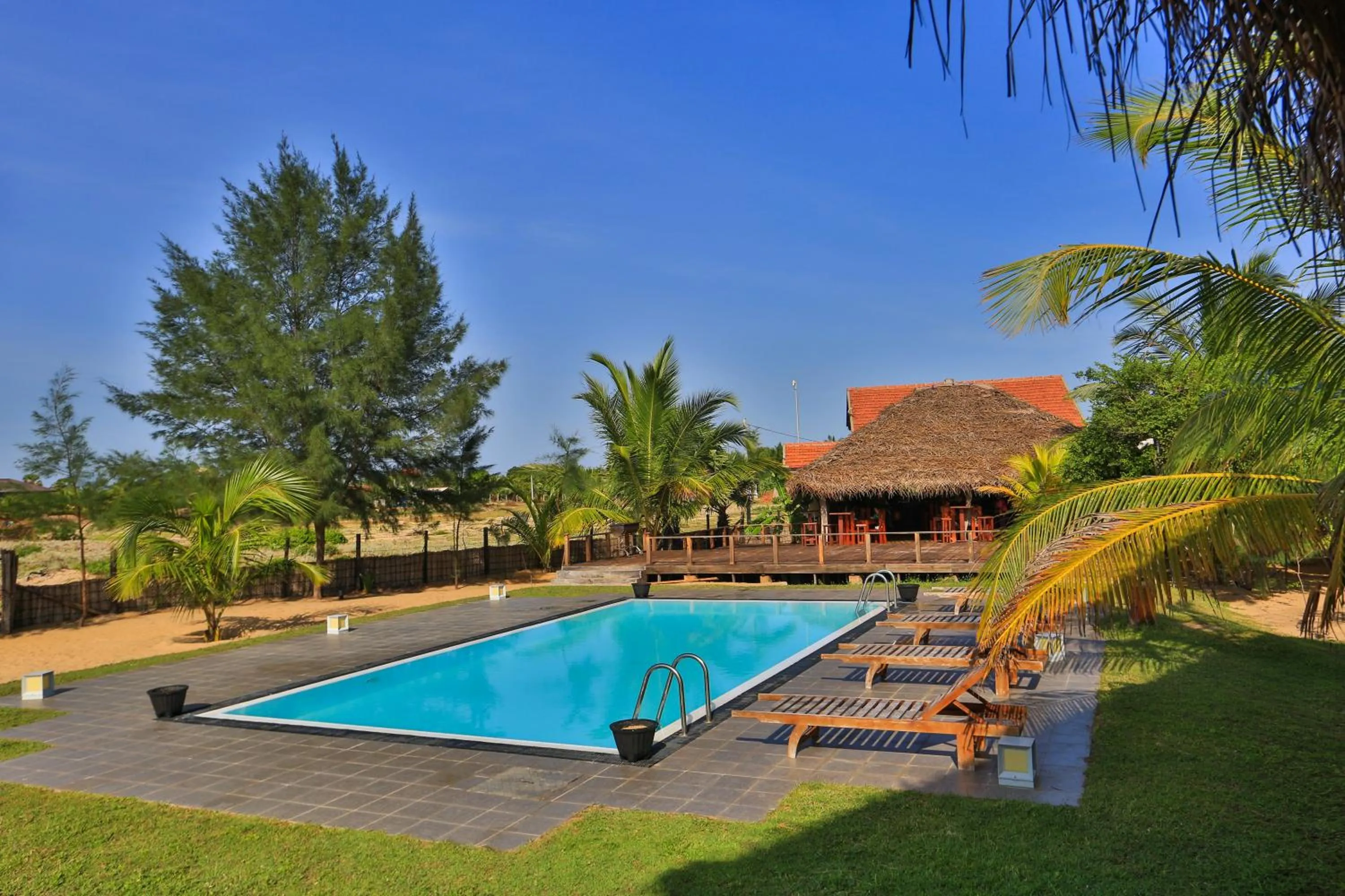 Garden in Paper Moon Kudils