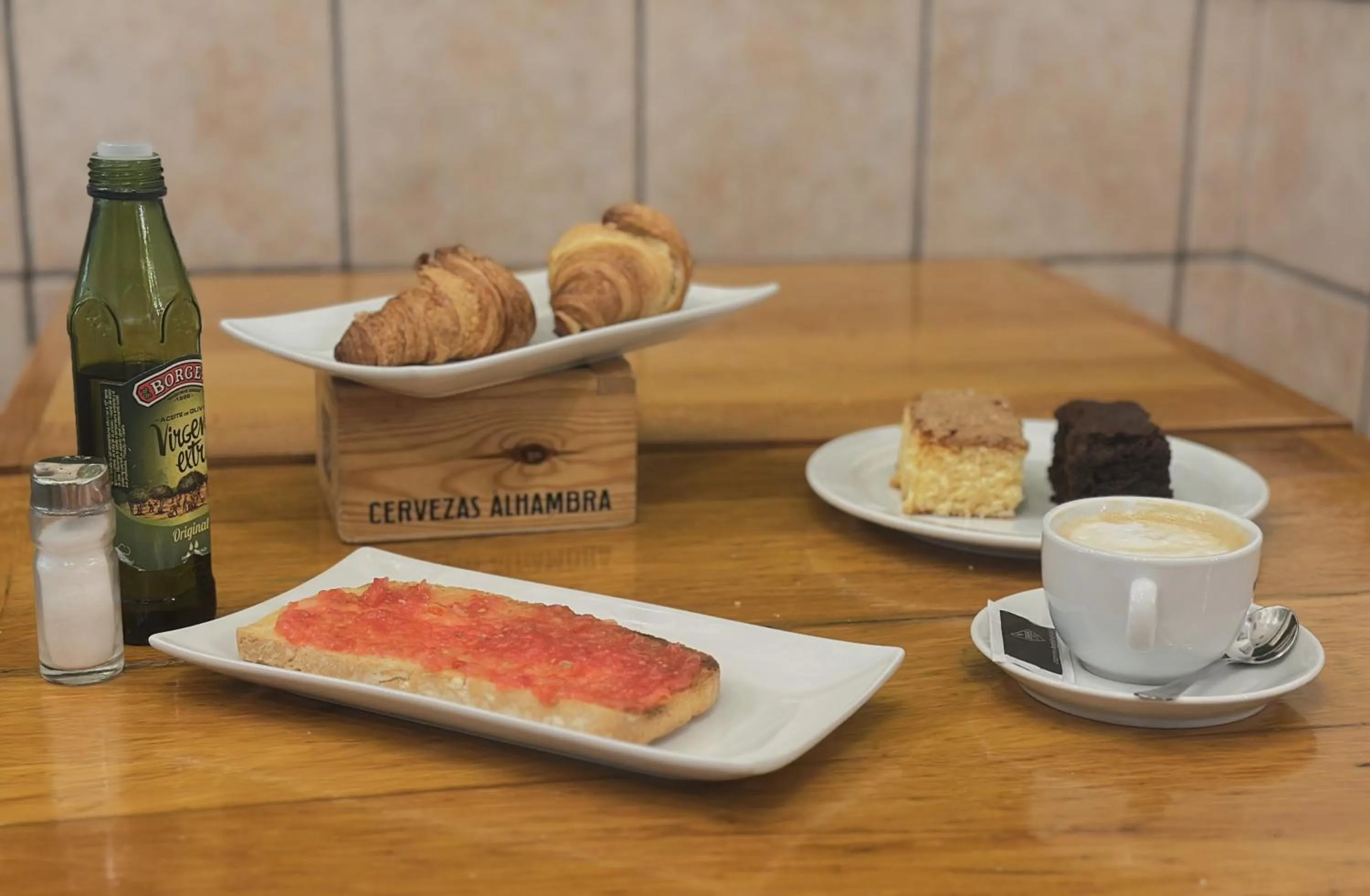 Breakfast in Líbere Pamplona Universidad