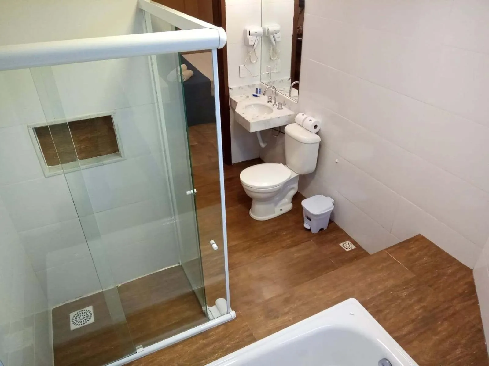 Bathroom in Hotel Rexton