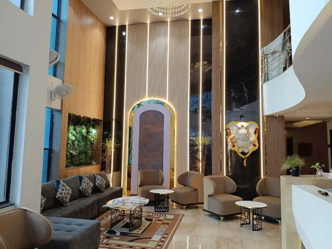 Lobby or reception in Hotel Vaishnavi Lobby or reception in Hotel Vaishnavi