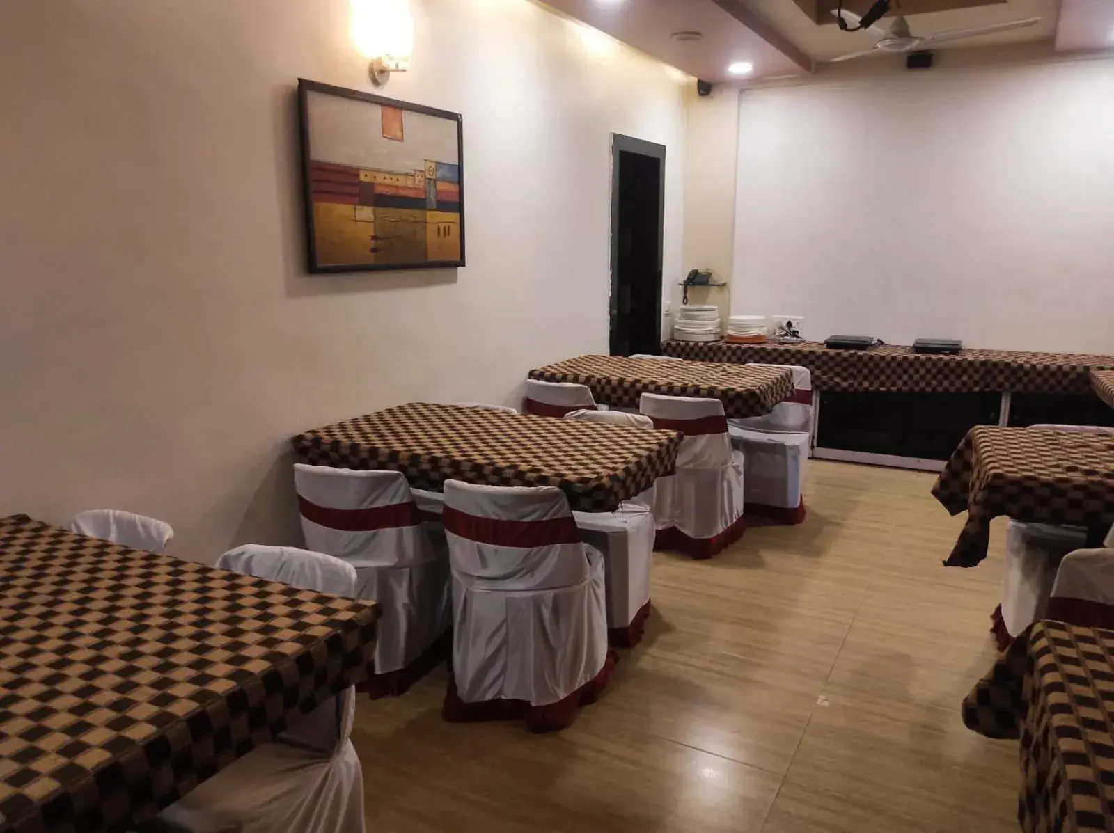 Restaurant/places to eat in Hotel Vaishnavi Restaurant/places to eat in Hotel Vaishnavi