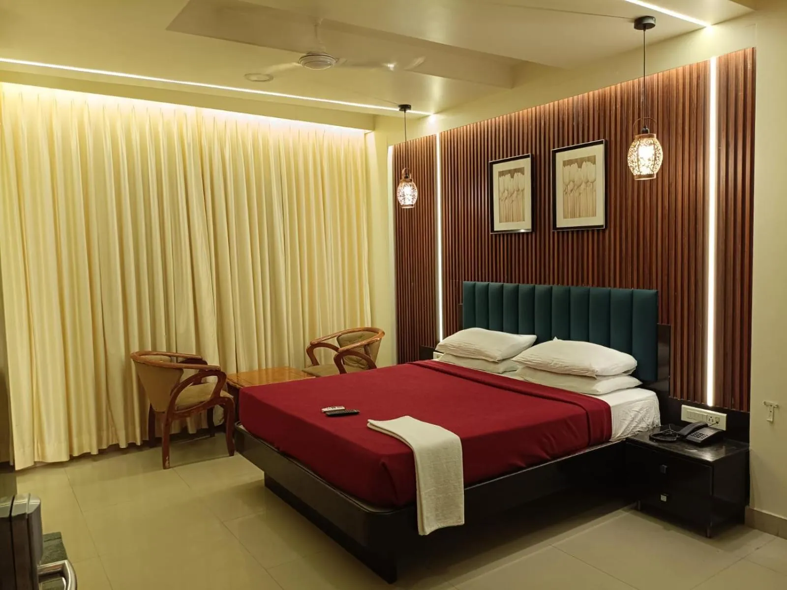 Bed in Hotel Vaishnavi