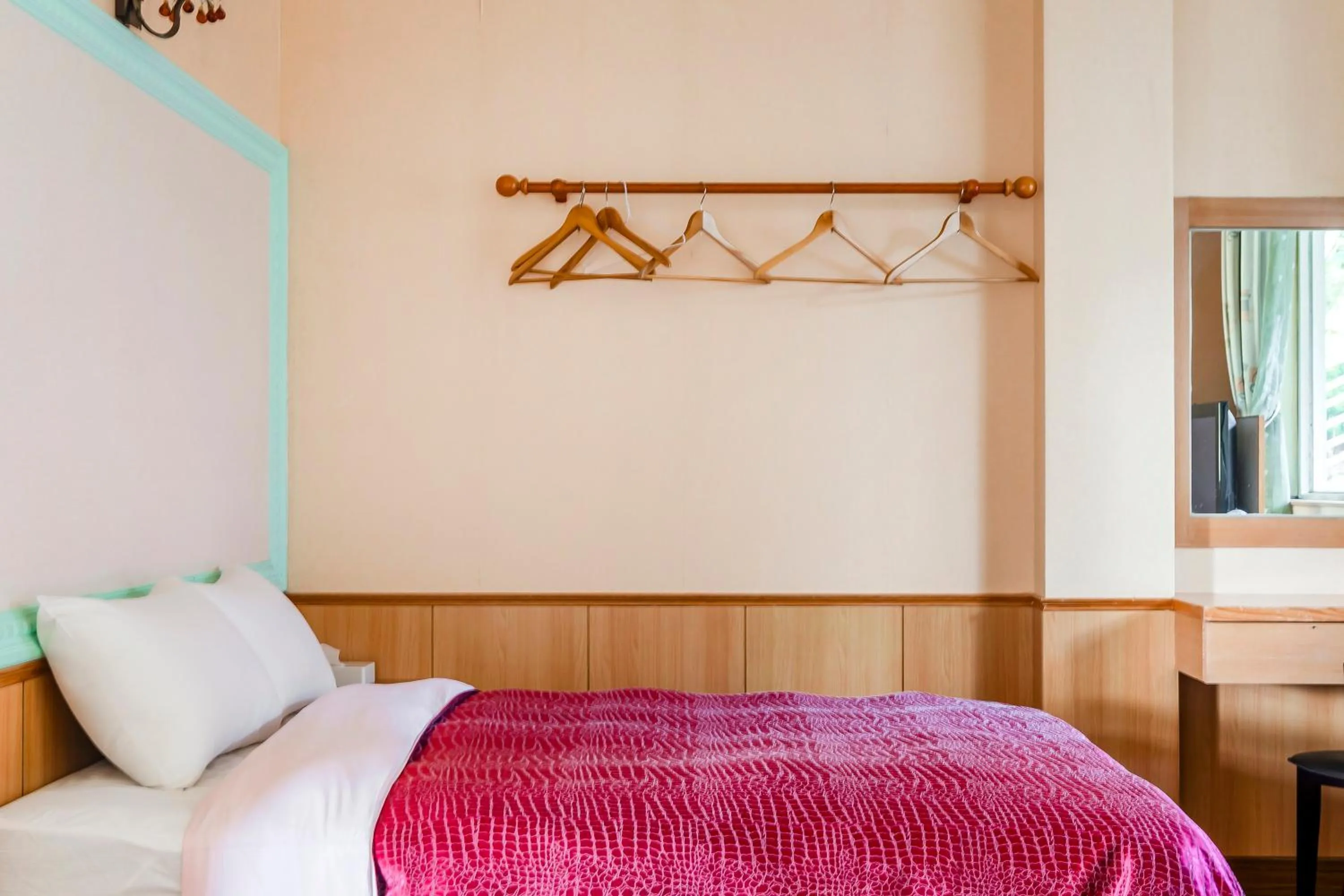 Bed in Chingjing New Paradise B&B