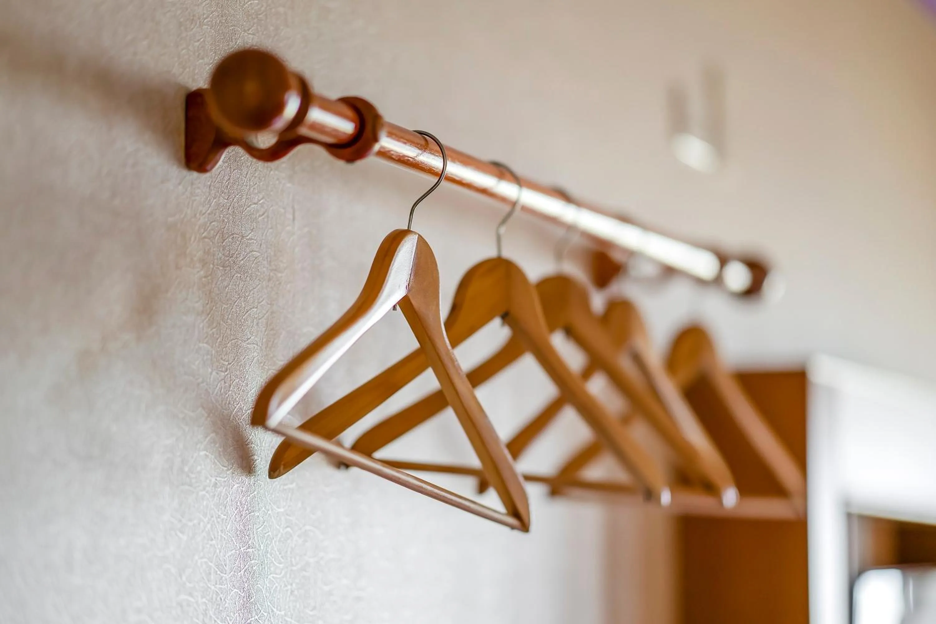 wardrobe in Chingjing New Paradise B&B