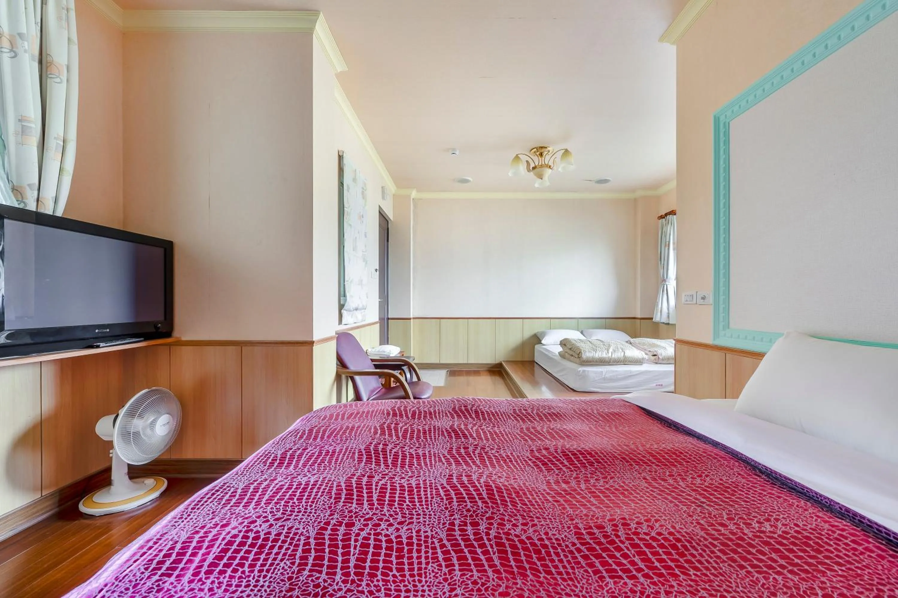 Bed in Chingjing New Paradise B&B