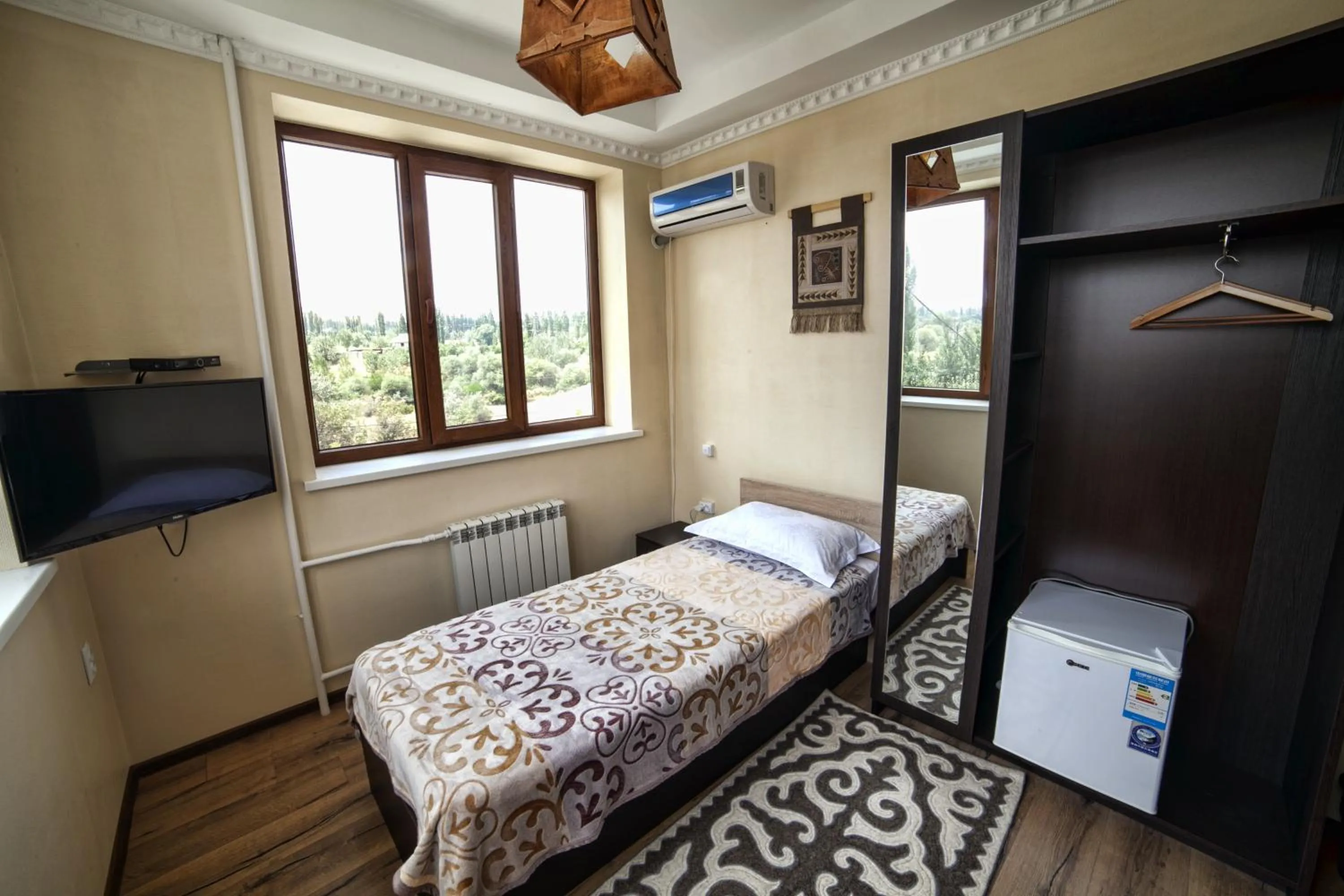 Single Room with Mountain View in Ethno boutique Hotel Osh