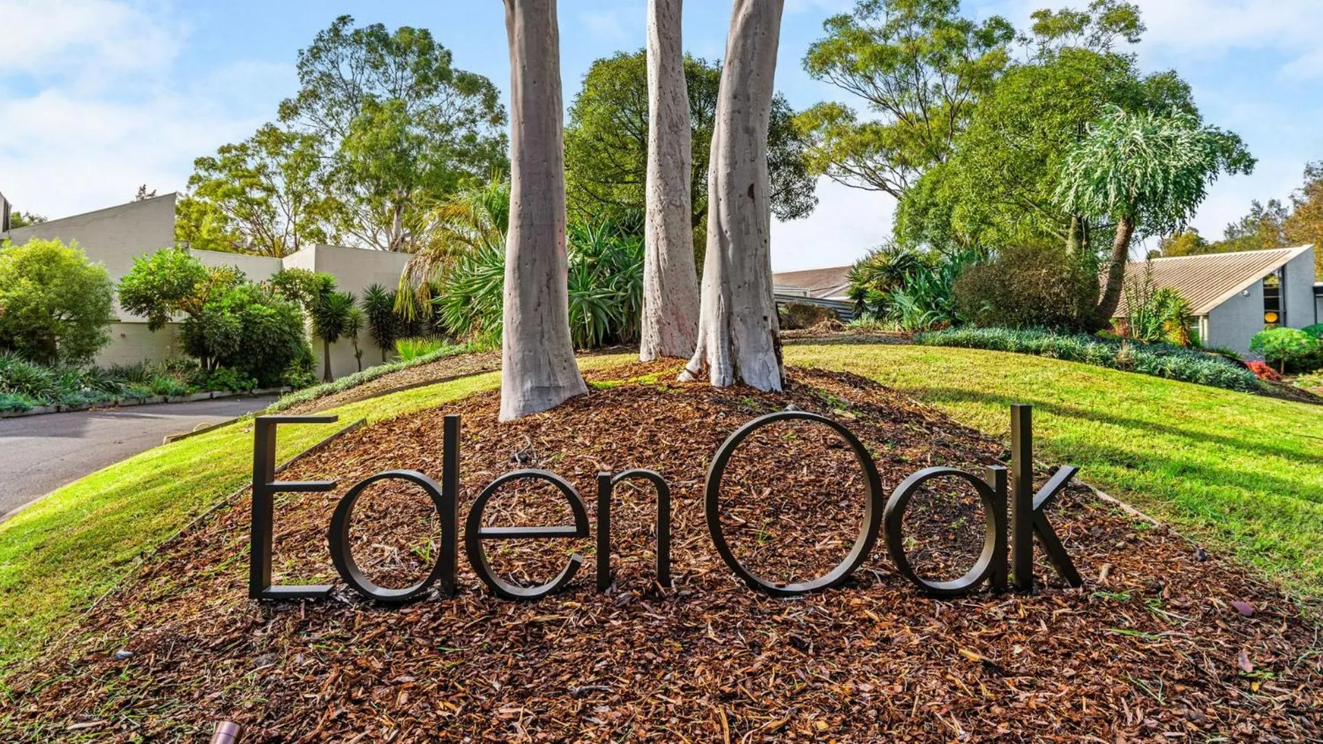 Property building in Eden Oak Geelong