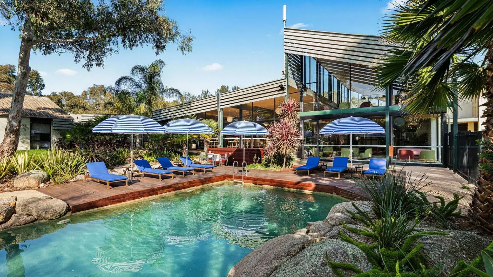 Swimming pool in Eden Oak Geelong Swimming pool in Eden Oak Geelong