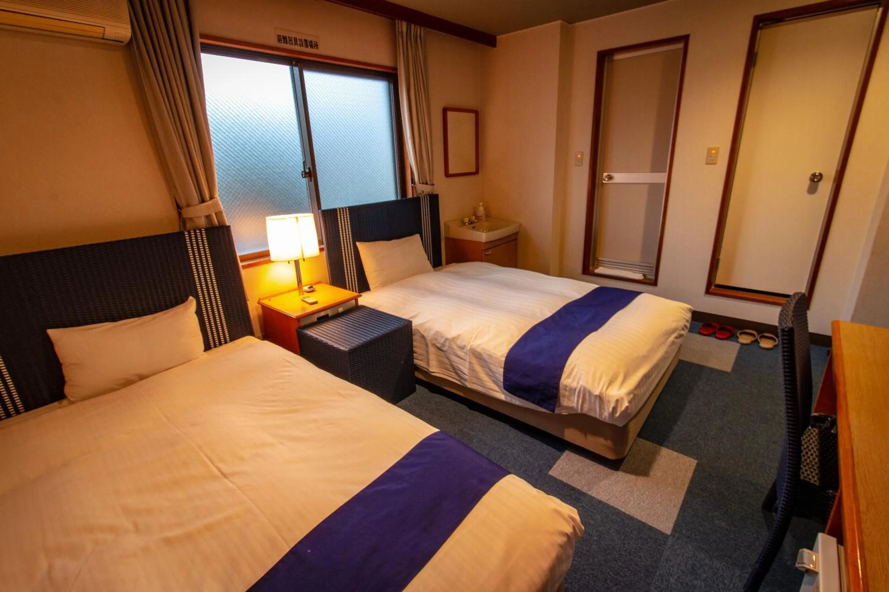 Bed in SPA Inn Shirahama