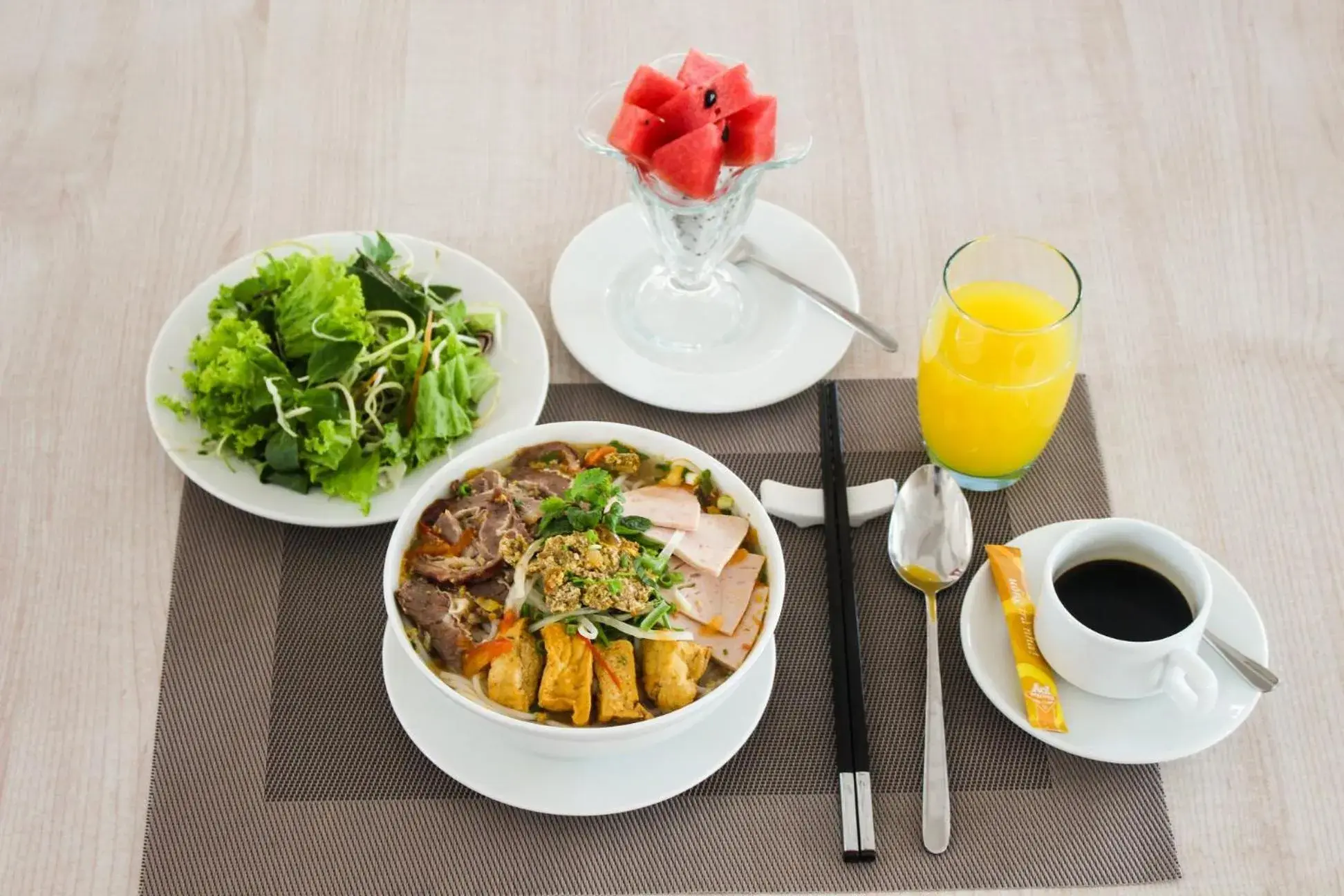 Food and drinks in Dragon Sea Hotel Food and drinks in Dragon Sea Hotel