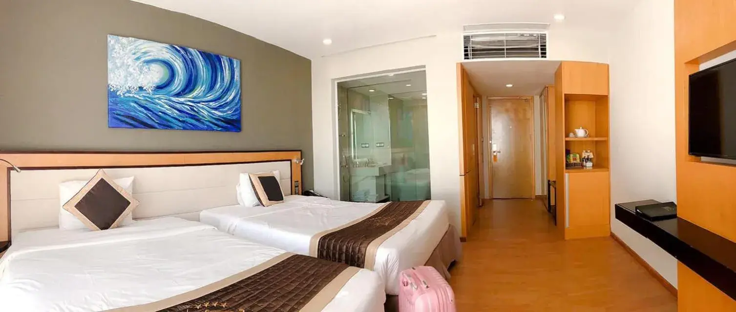 Bed in Dragon Sea Hotel Bed in Dragon Sea Hotel